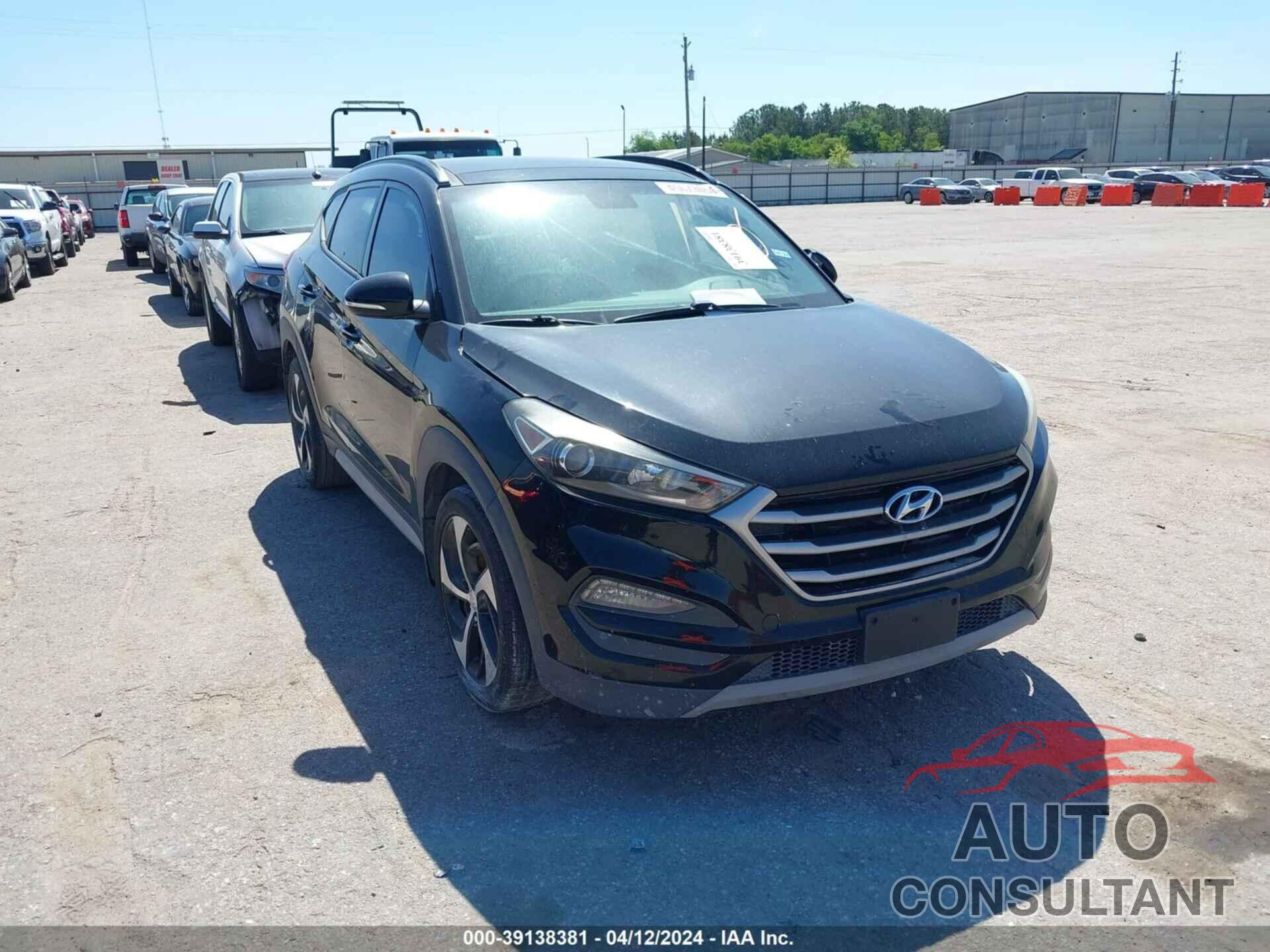 HYUNDAI TUCSON 2018 - KM8J33A28JU639973