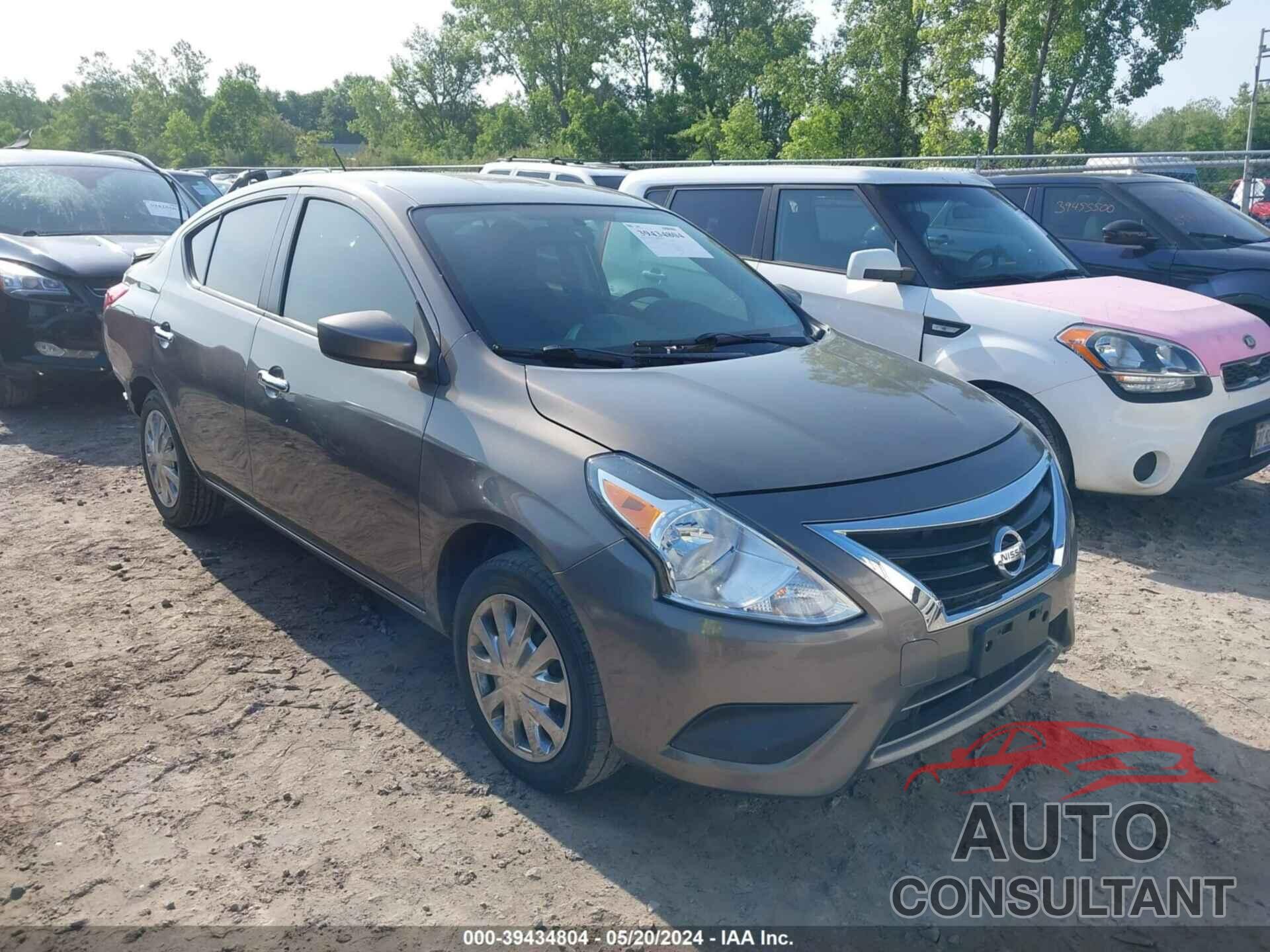 NISSAN VERSA 2017 - 3N1CN7AP3HK425772