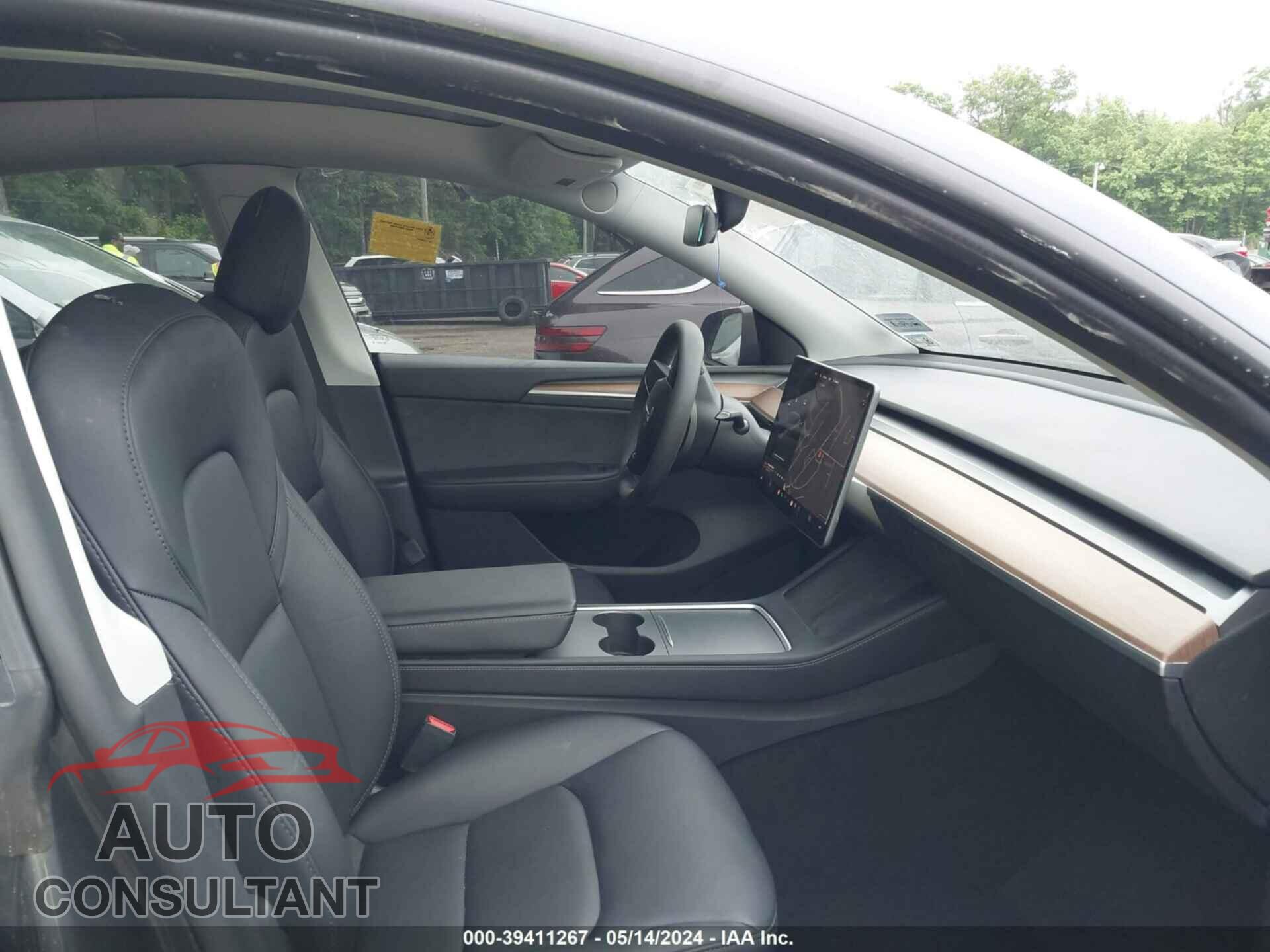 TESLA MODEL Y 2022 - 7SAYGAEE7NF515744