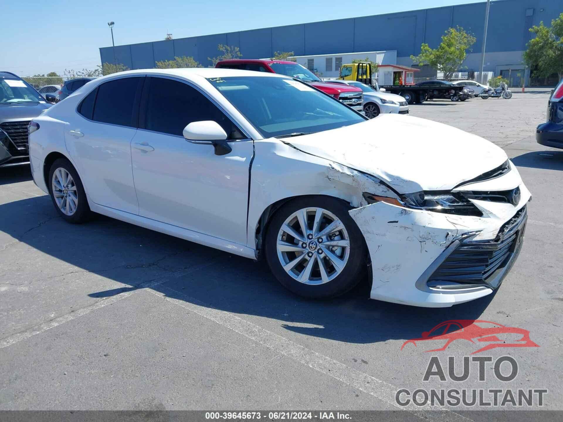 TOYOTA CAMRY 2024 - 4T1R11AK7RU887916