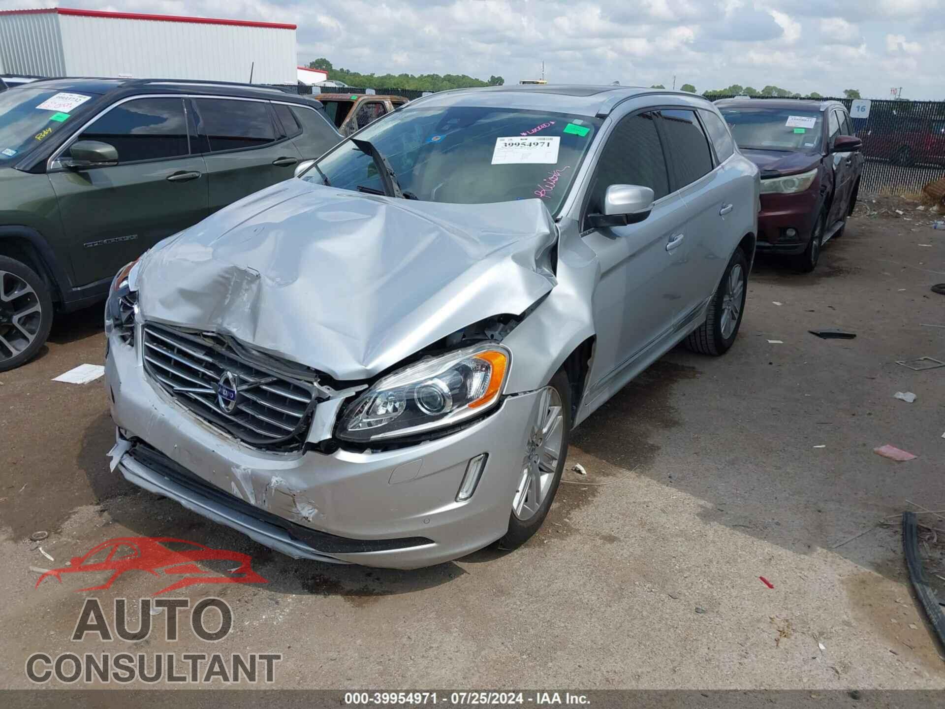 VOLVO XC60 2017 - YV440MDU8H2095054