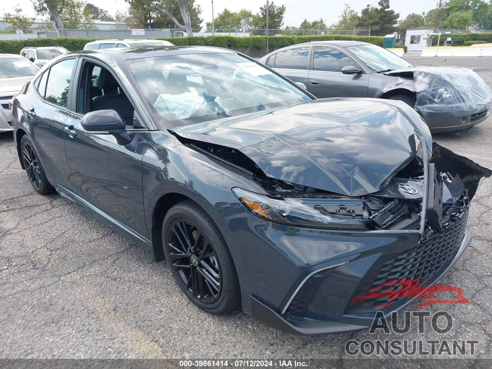 TOYOTA CAMRY 2025 - 4T1DAACK6SU511947