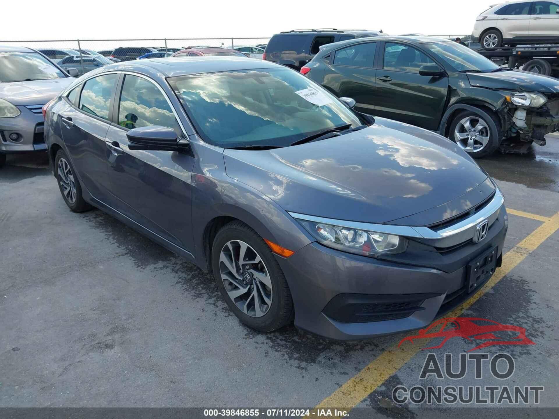 HONDA CIVIC 2018 - 19XFC2F75JE032212