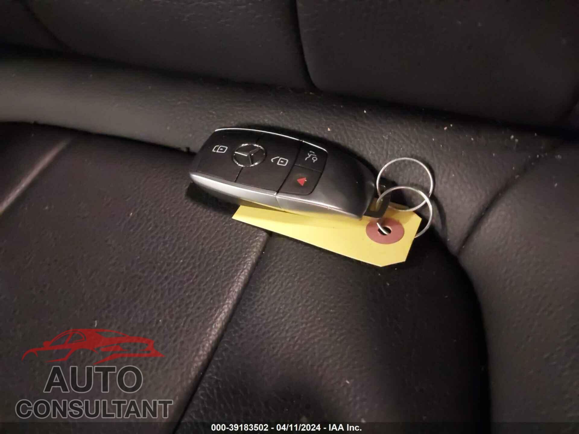 MERCEDES-BENZ GLB 2020 - WDC4M4HB3LW003473