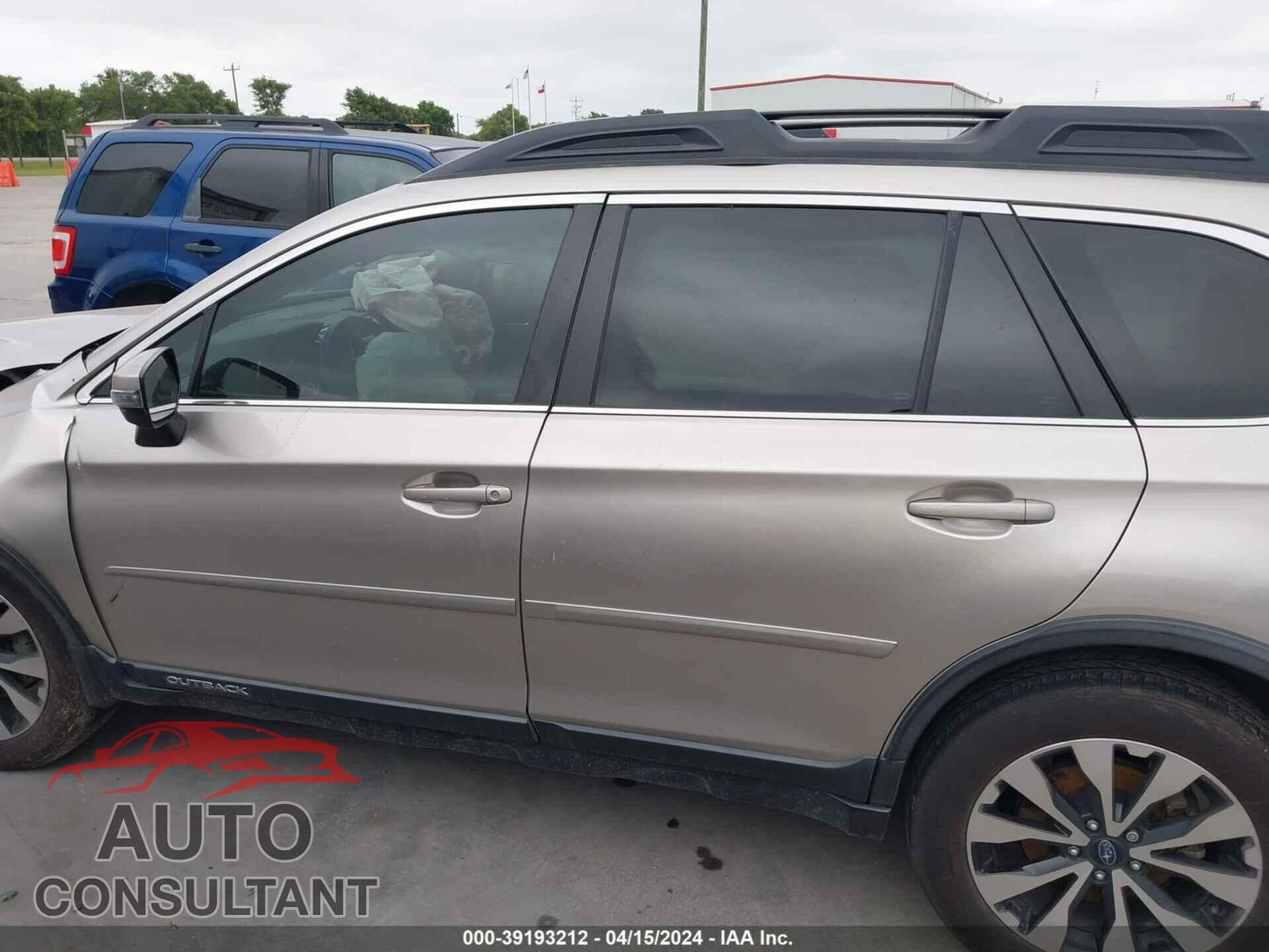 SUBARU OUTBACK 2017 - 4S4BSENC3H3200380