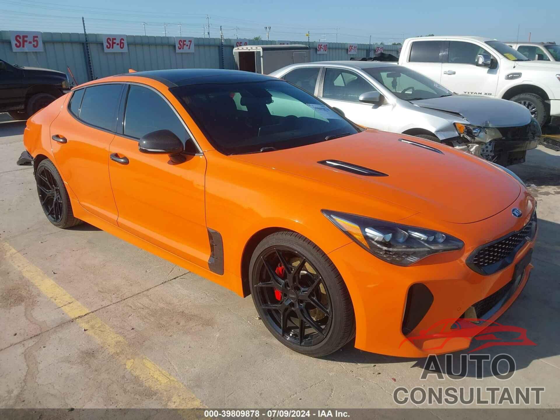 KIA STINGER 2019 - KNAE35LCXK6070280