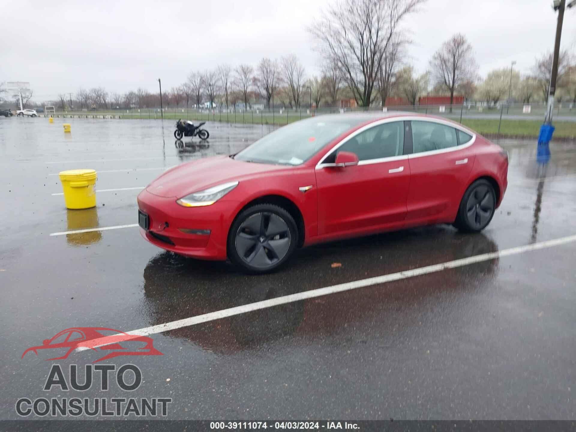 TESLA MODEL 3 2018 - 5YJ3E1EA3JF042266