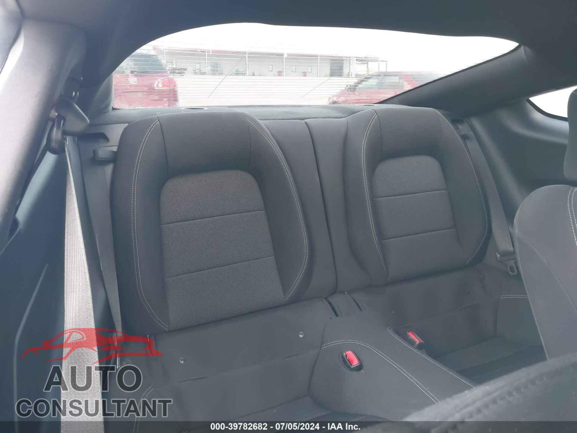 FORD MUSTANG 2017 - 1FA6P8AM9H5330018