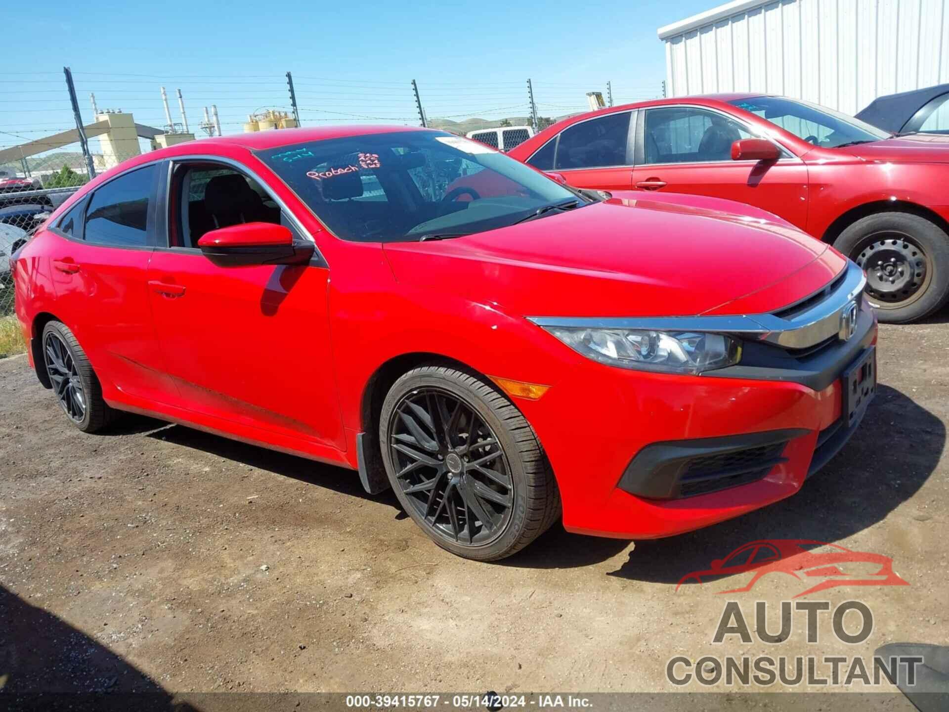 HONDA CIVIC 2018 - 2HGFC2F51JH548085