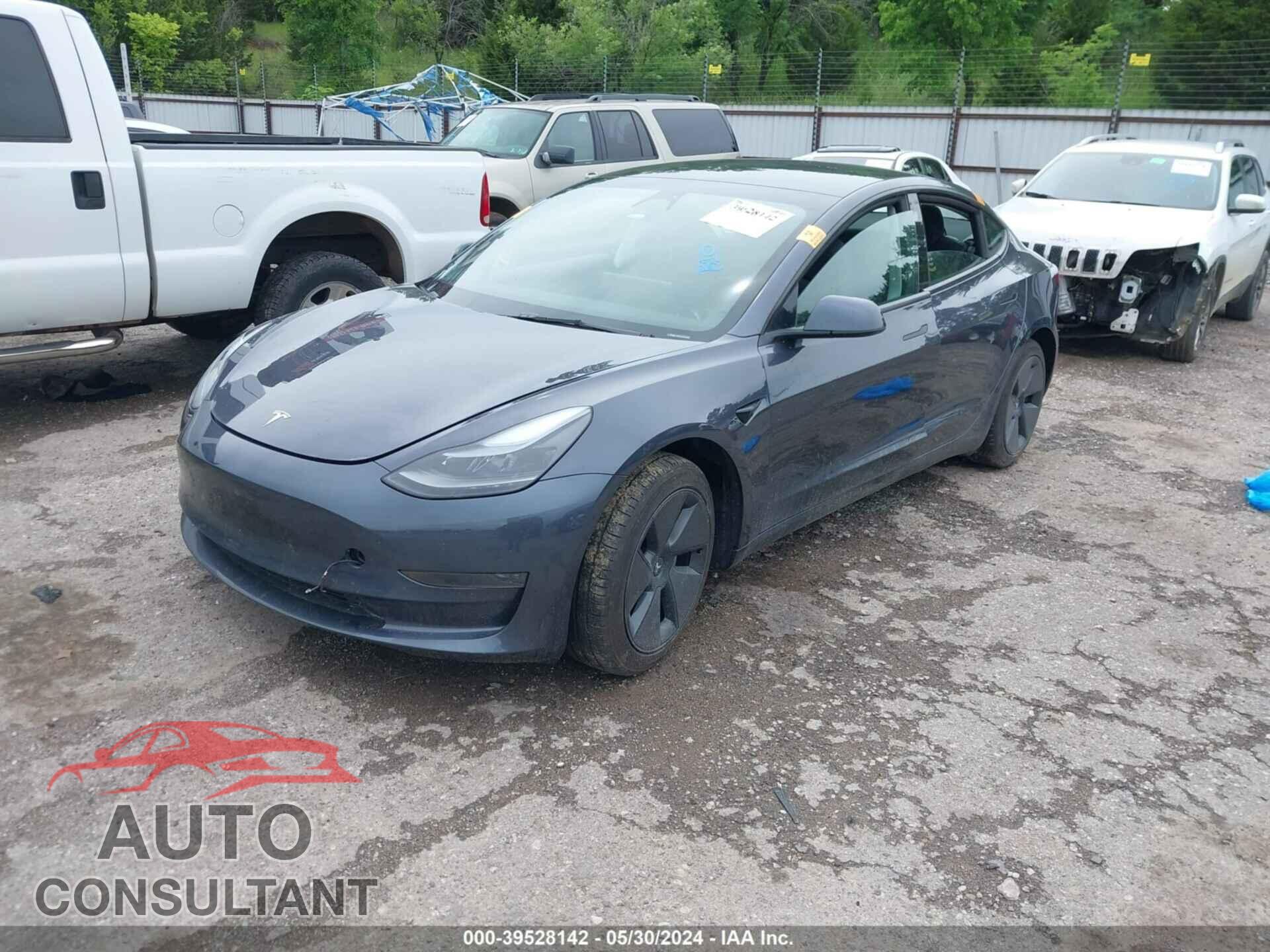 TESLA MODEL 3 2023 - 5YJ3E1EAXPF675842