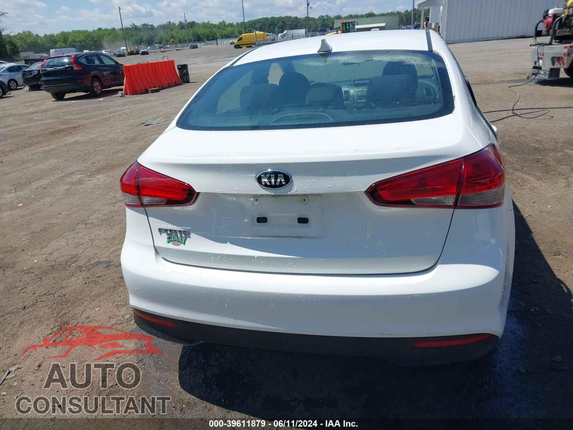 KIA FORTE 2017 - 3KPFK4A75HE037541
