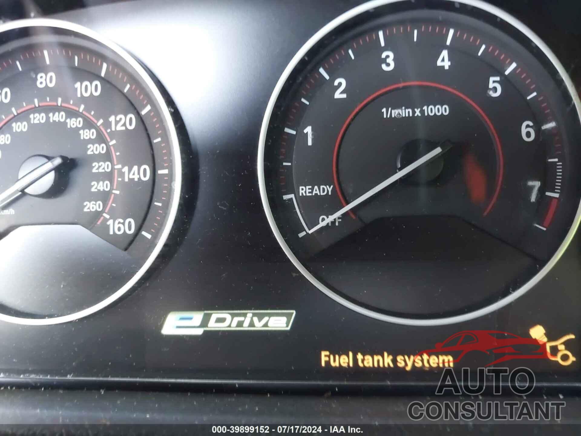 BMW 330E 2018 - WBA8E1C53JA171657