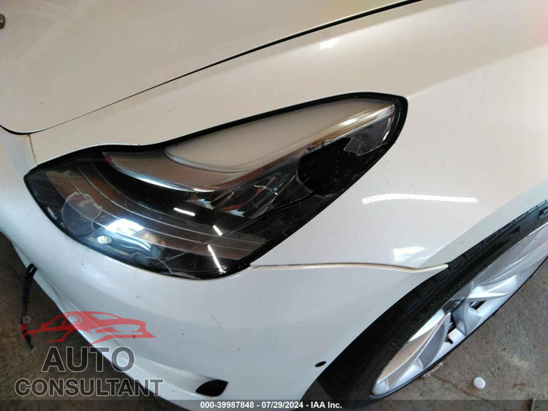 TESLA MODEL 3 2017 - 5YJ3E1EA7HF003125
