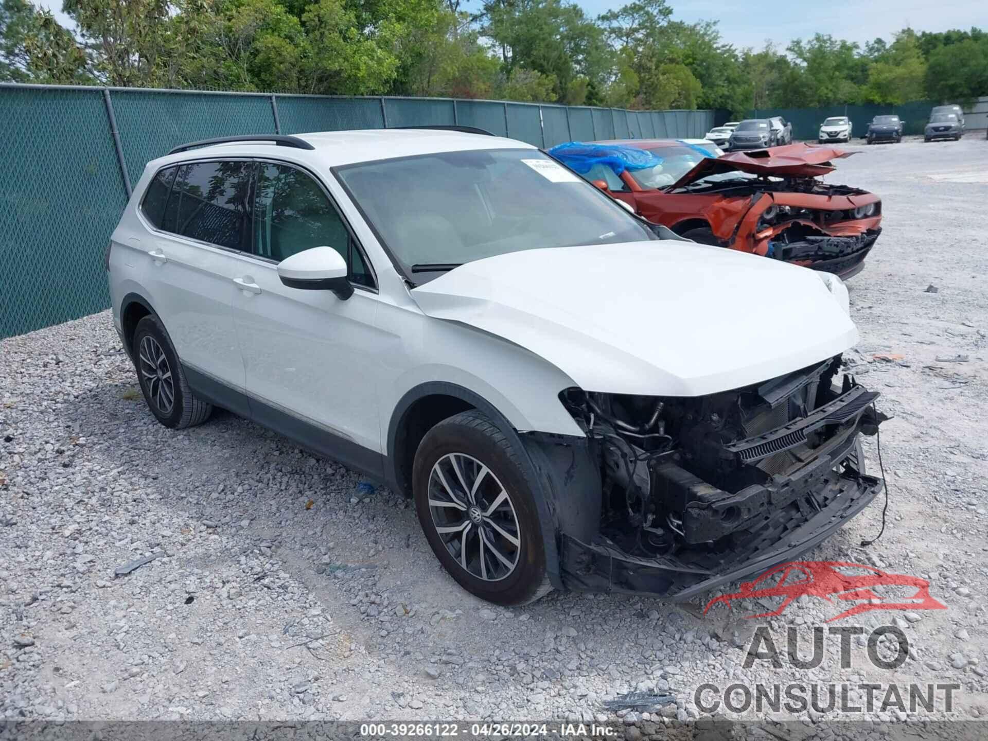 VOLKSWAGEN TIGUAN 2018 - 3VV3B7AX4JM064554