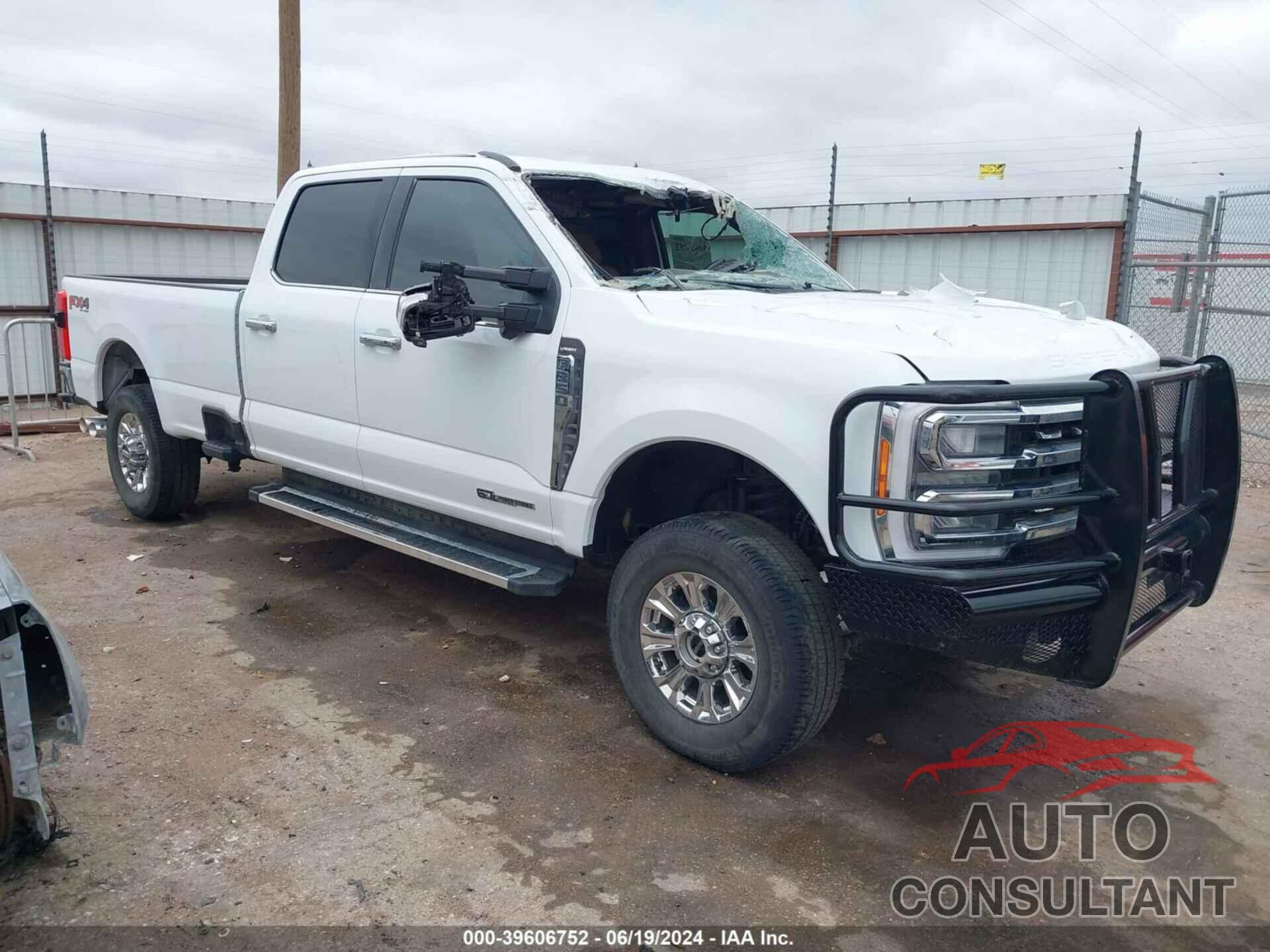 FORD F-350 2023 - 1FT8W3BT2PEC55871