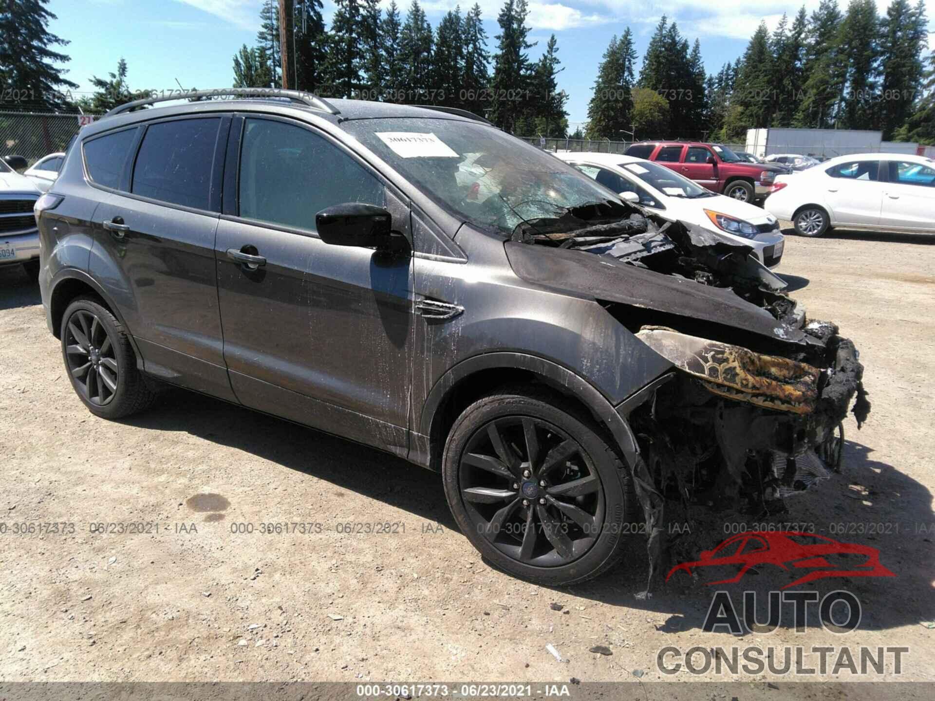 FORD ESCAPE 2018 - 1FMCU9GD4JUA99703