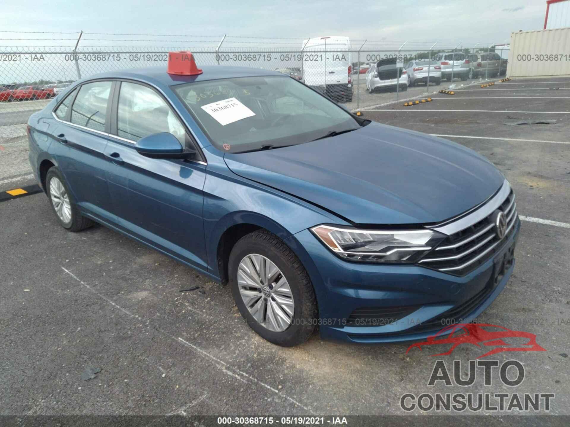 VOLKSWAGEN JETTA 2019 - 3VWC57BU1KM122838