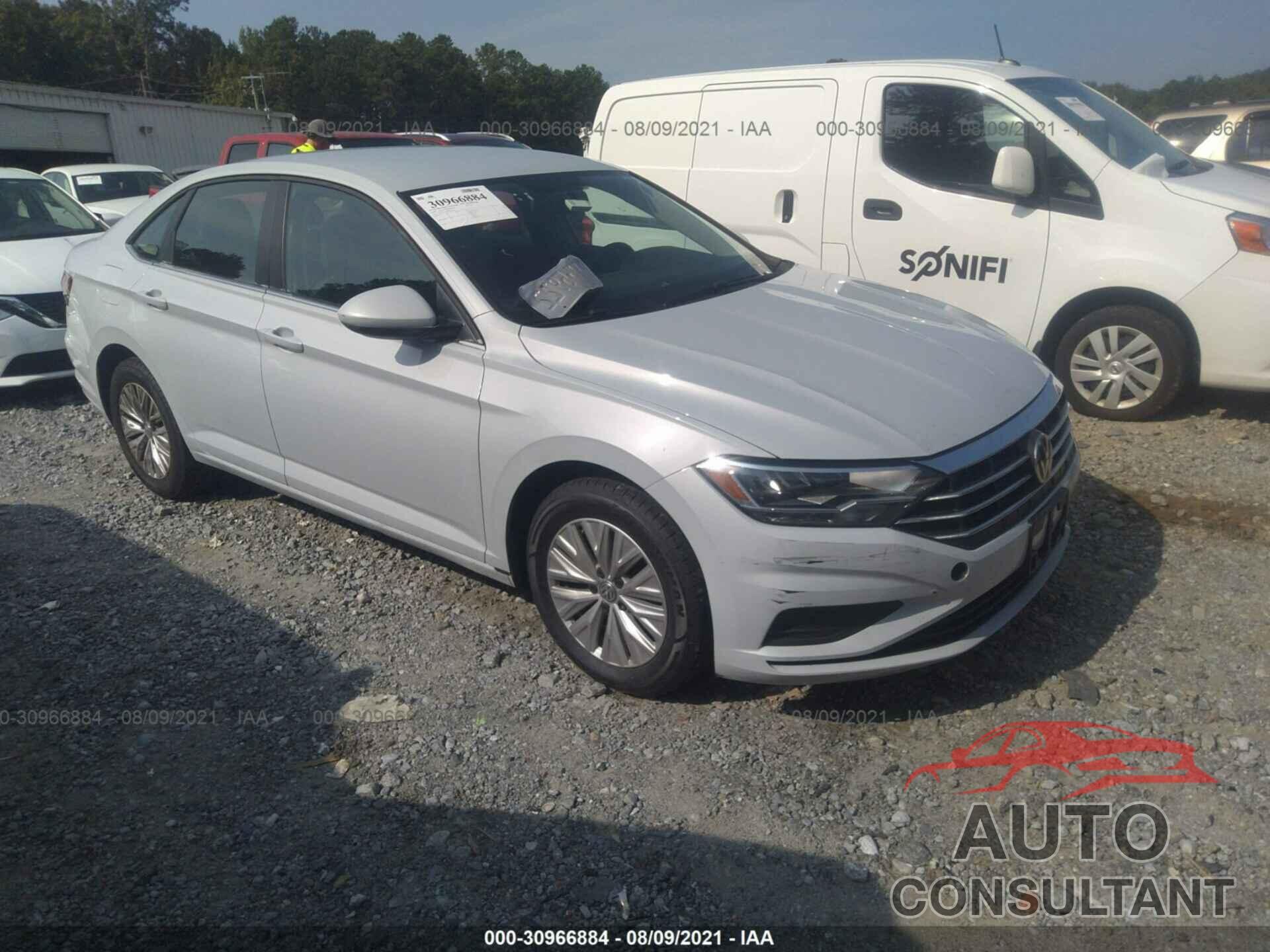 VOLKSWAGEN JETTA 2019 - 3VWC57BU4KM140122
