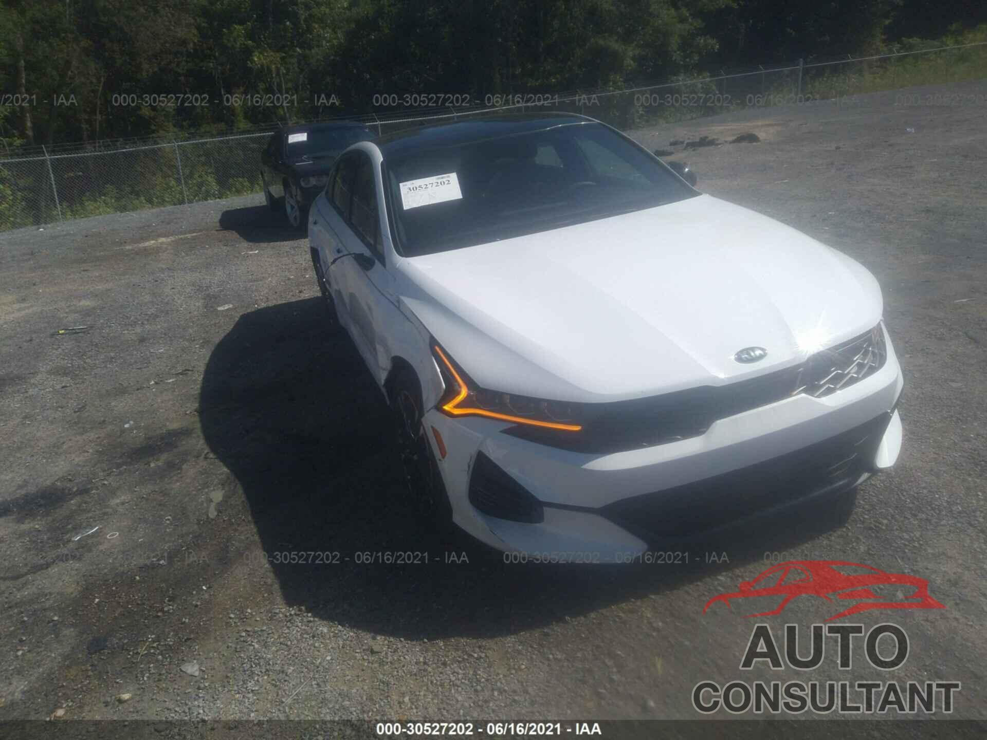 KIA K5 2021 - 5XXG64J22MG075694