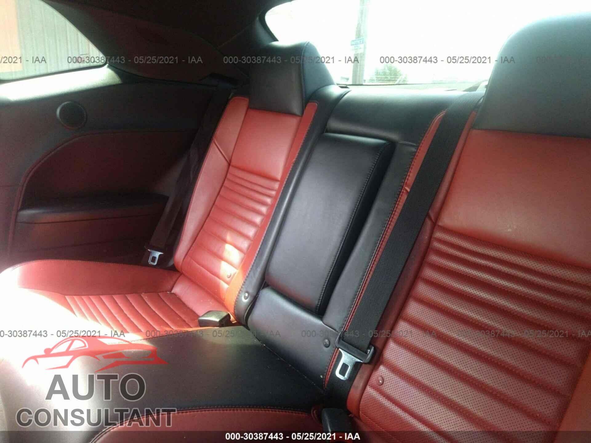 DODGE CHALLENGER 2016 - 2C3CDZBT2GH157777