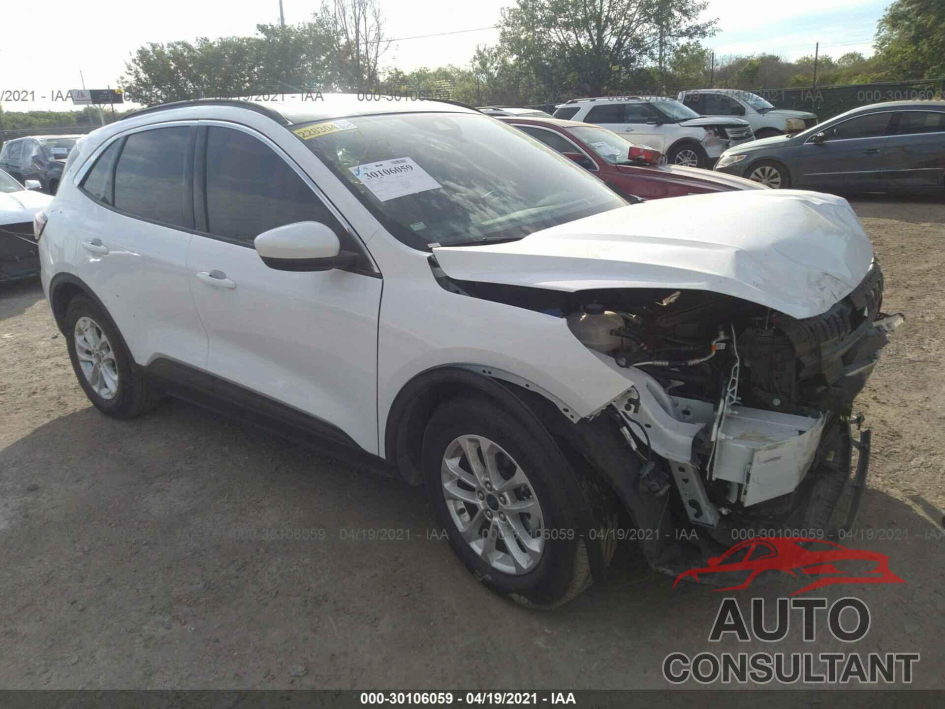 FORD ESCAPE 2020 - 1FMCU0G69LUB32288