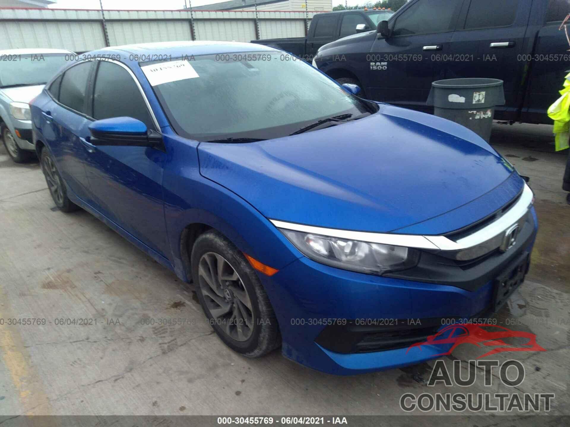 HONDA CIVIC SEDAN 2018 - 19XFC2F70JE044445