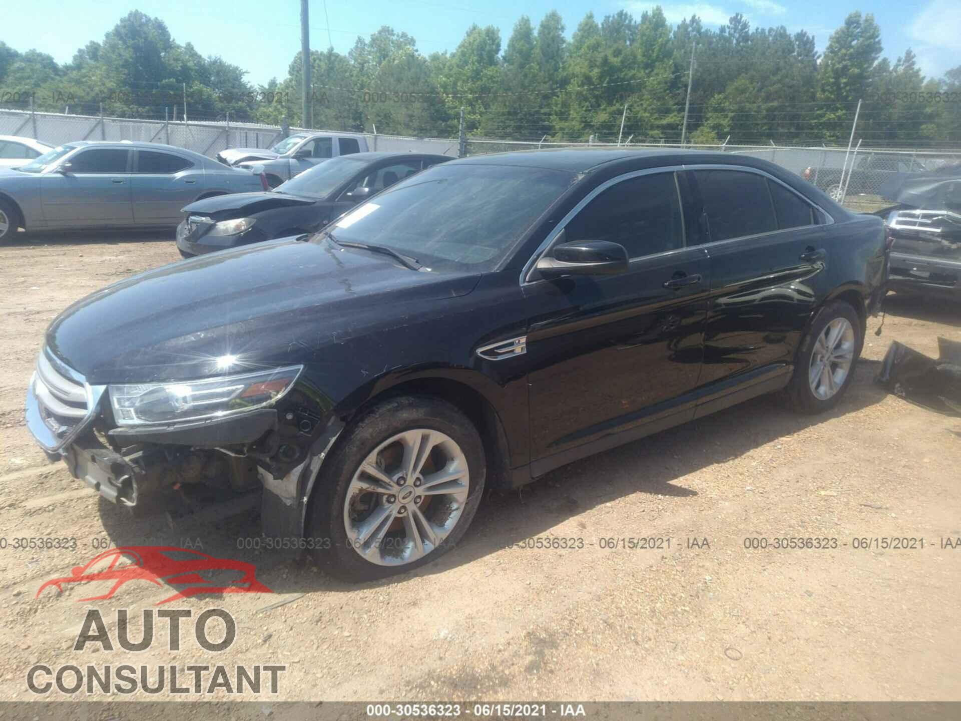 FORD TAURUS 2017 - 1FAHP2E84HG109918