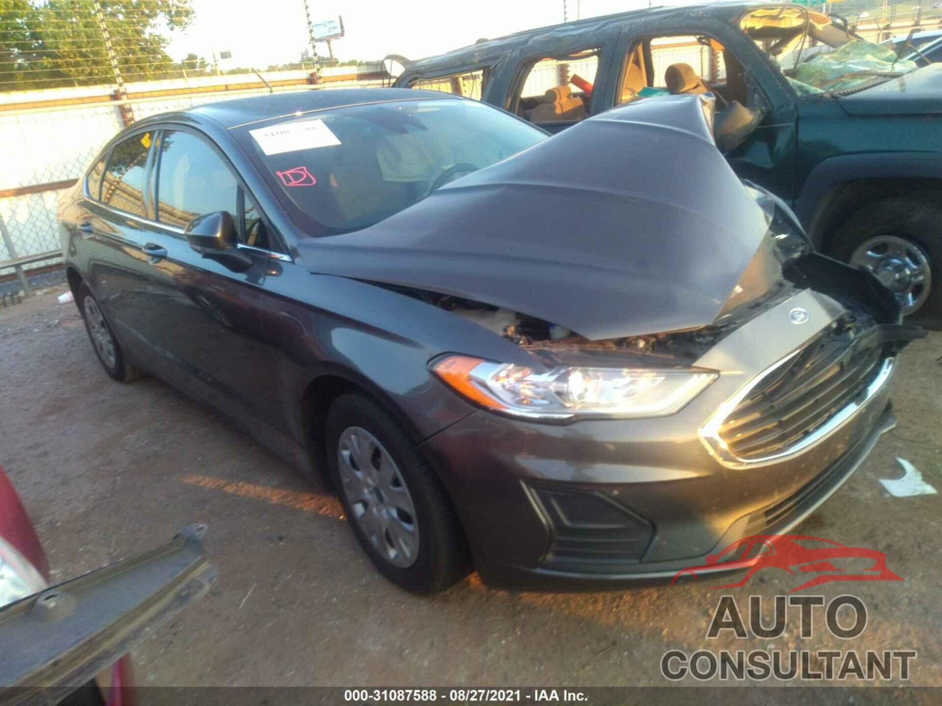 FORD FUSION 2020 - 3FA6P0G79LR263395
