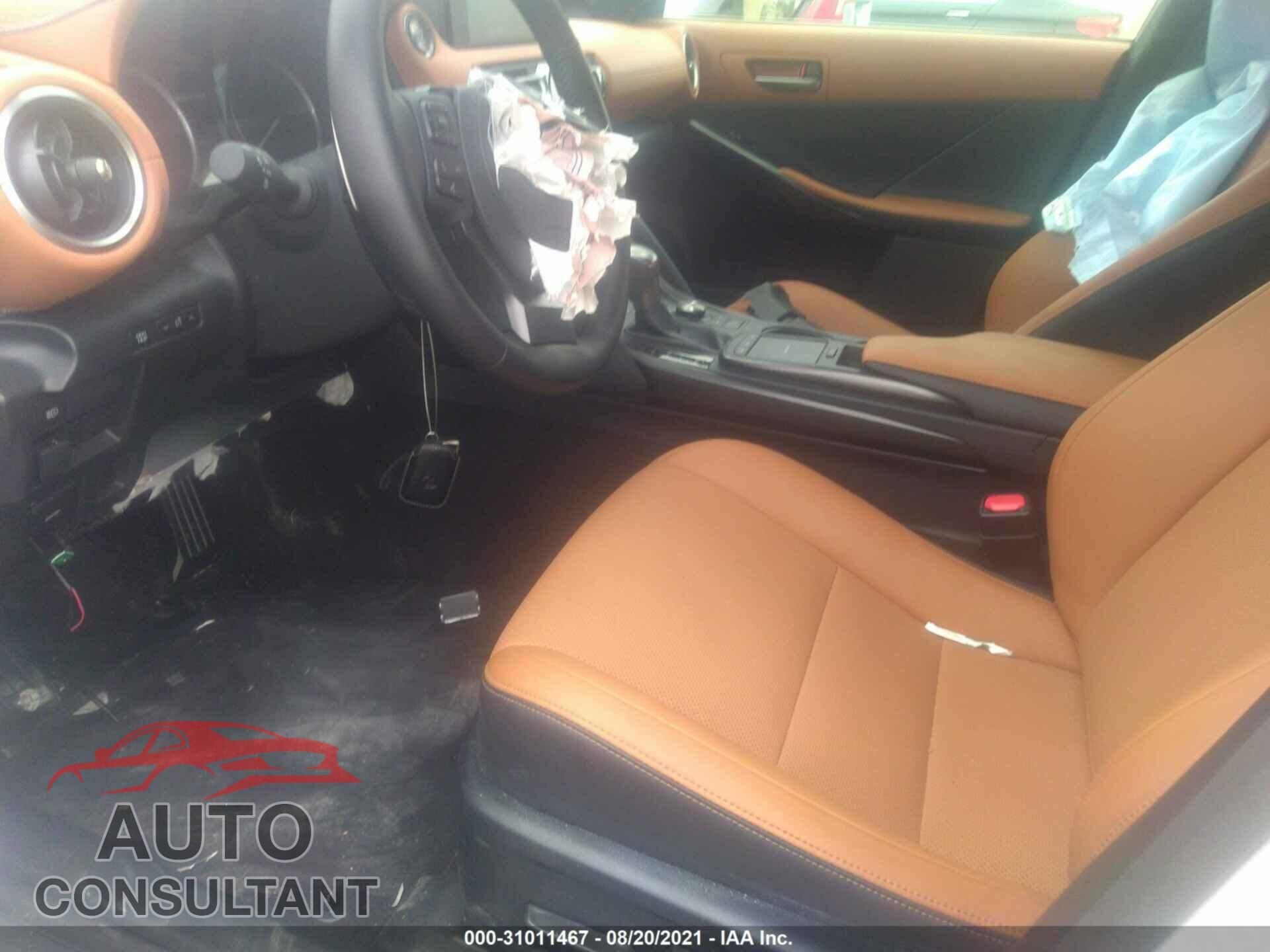 LEXUS IS 2021 - JTHCA1D28M5115948