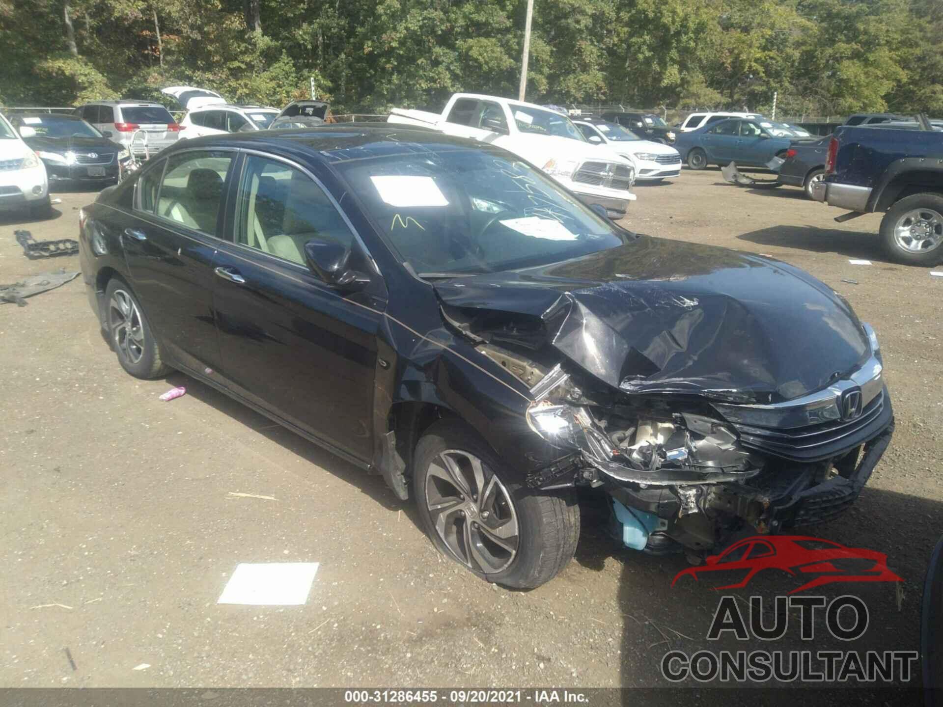 HONDA ACCORD SEDAN 2017 - 1HGCR2F37HA047582