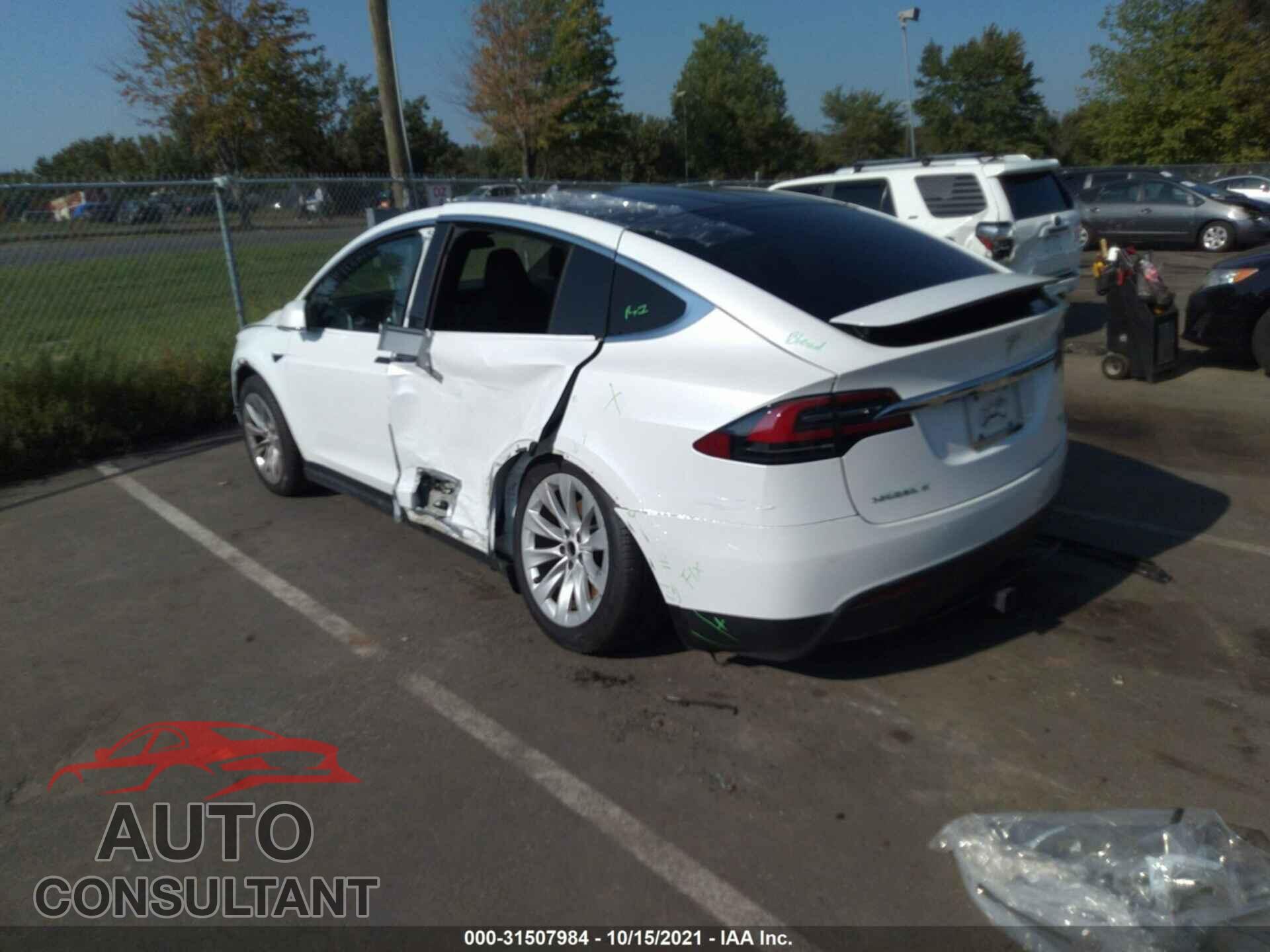 TESLA MODEL X 2017 - 5YJXCDE27HF078358