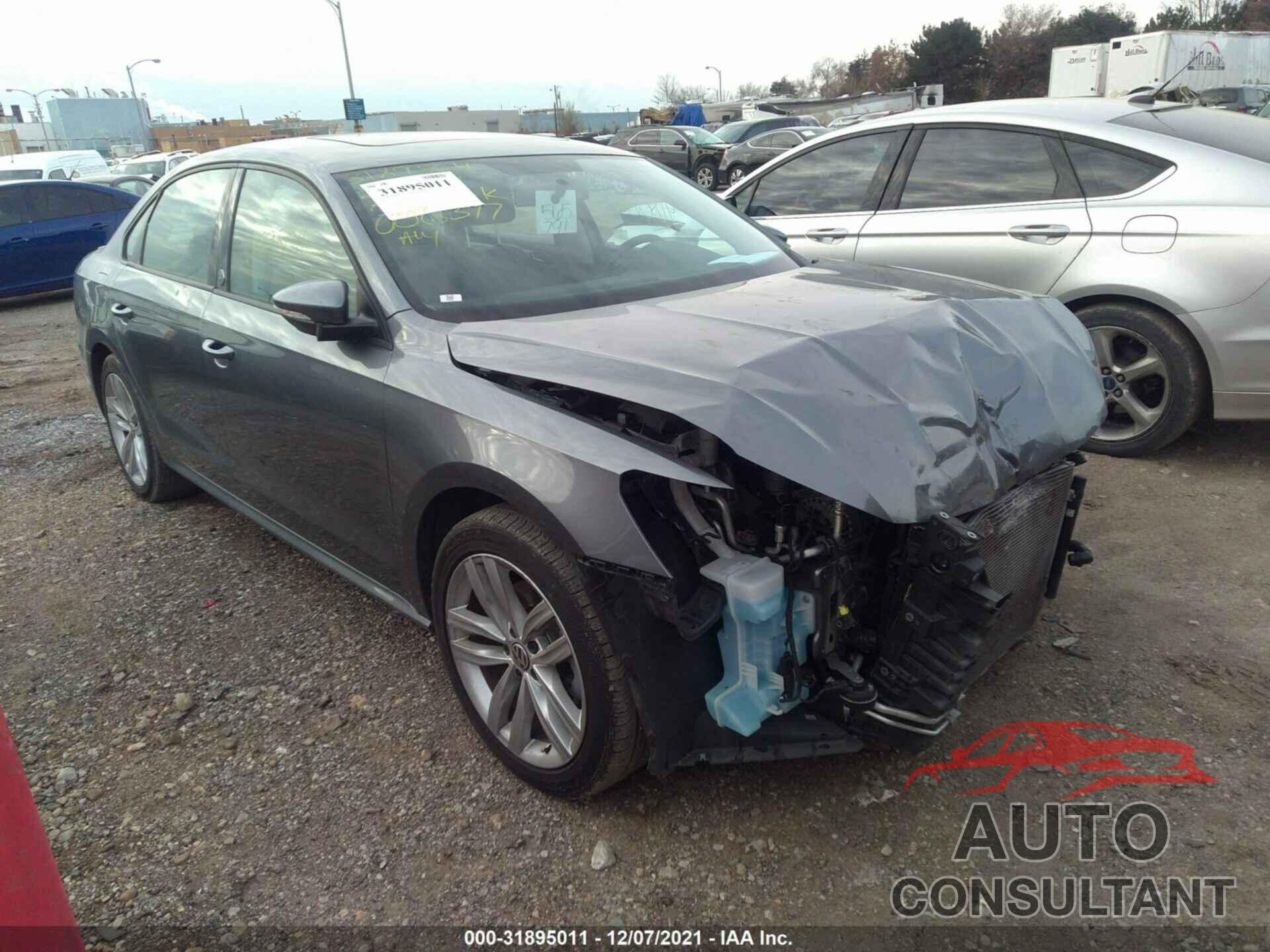 VOLKSWAGEN PASSAT 2019 - 1VWLA7A36KC006377