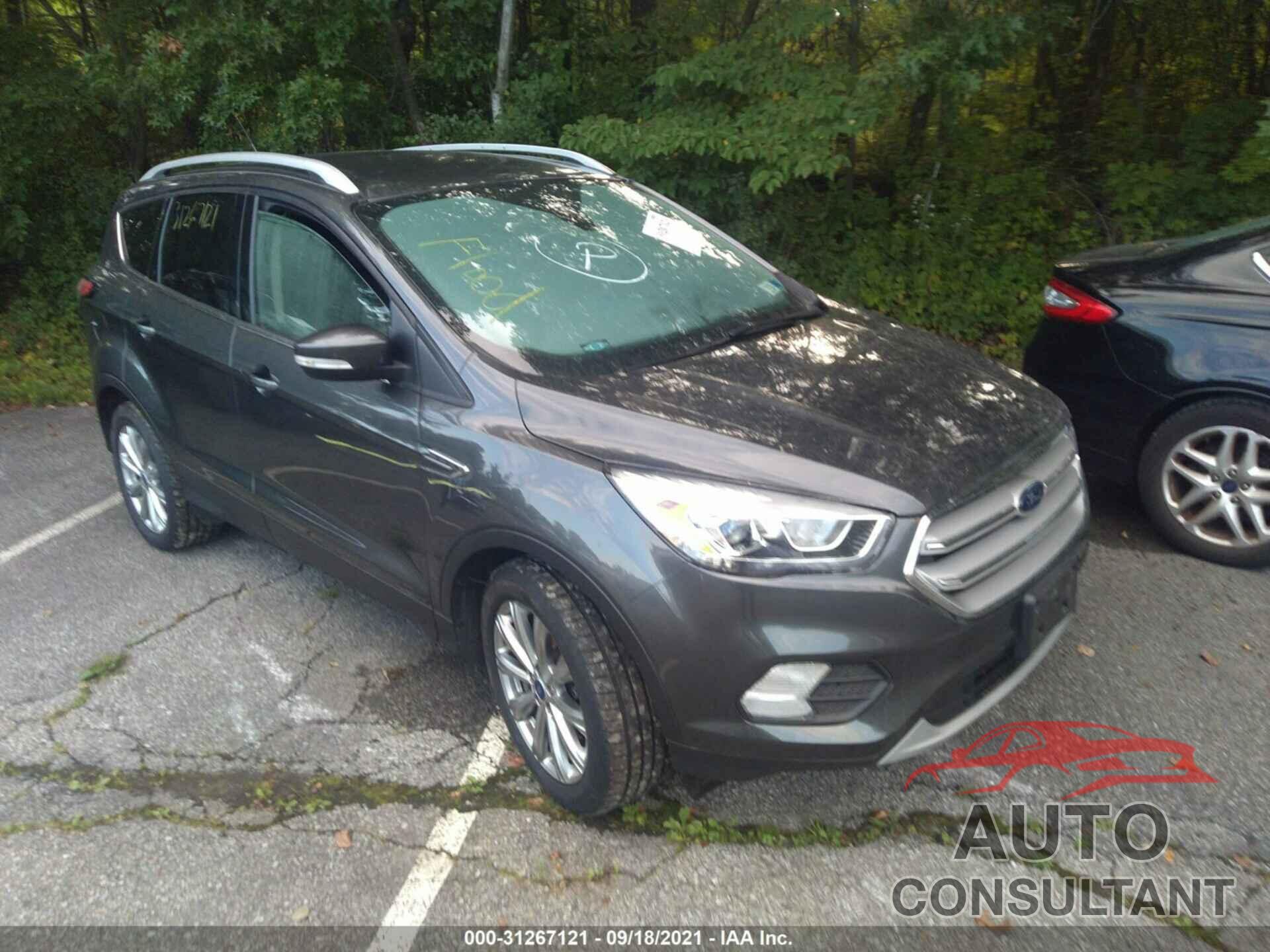 FORD ESCAPE 2017 - 1FMCU9JD1HUD71109