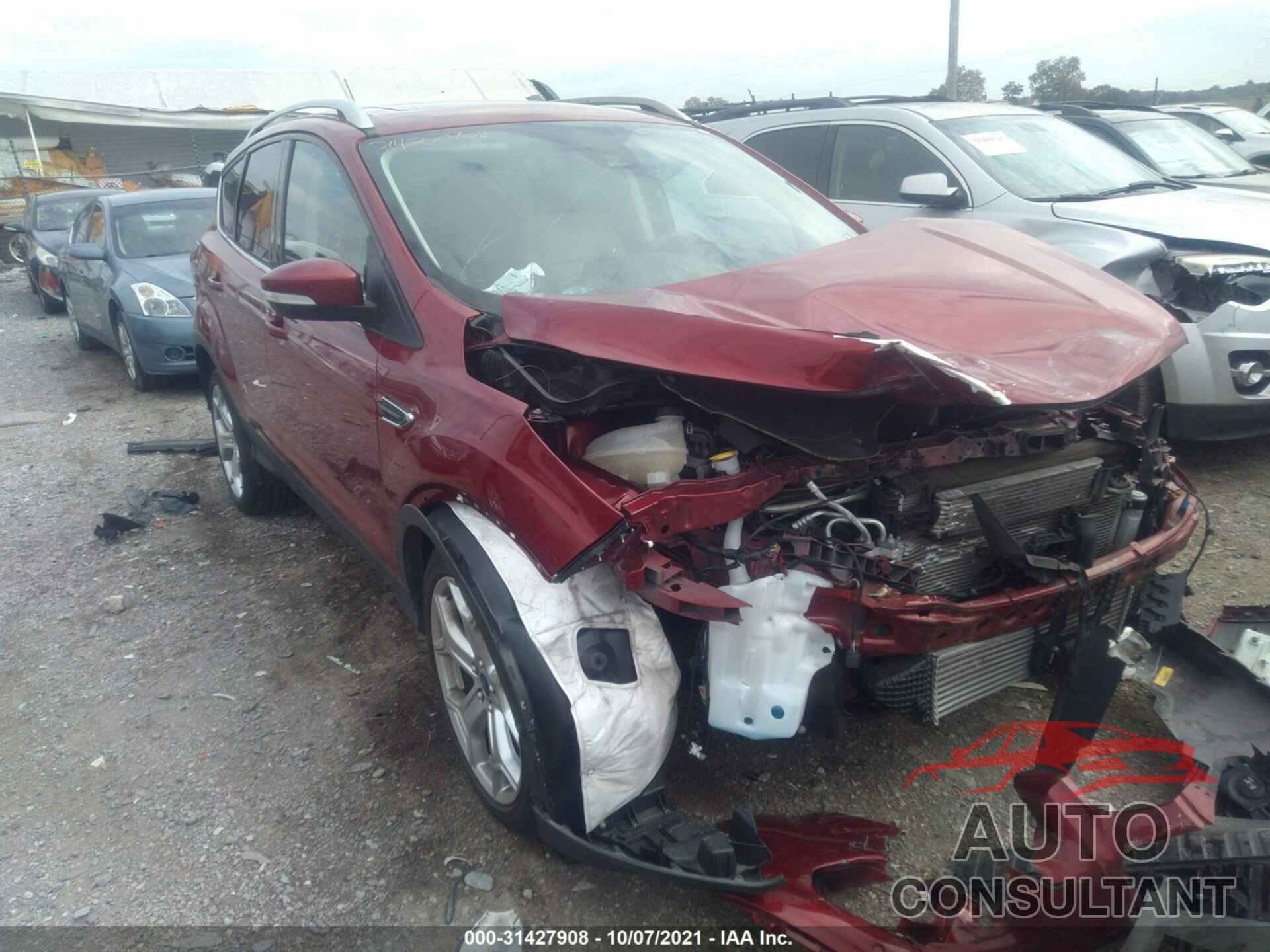 FORD ESCAPE 2019 - 1FMCU9J99KUA10276