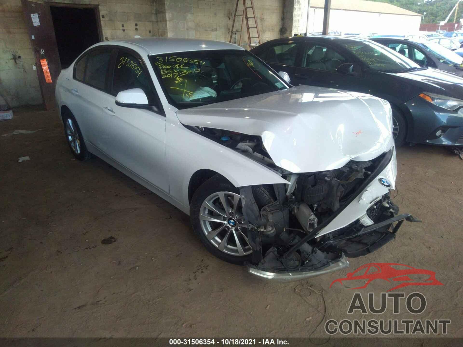 BMW 3 SERIES 2017 - WBA8E5G56HNU41839