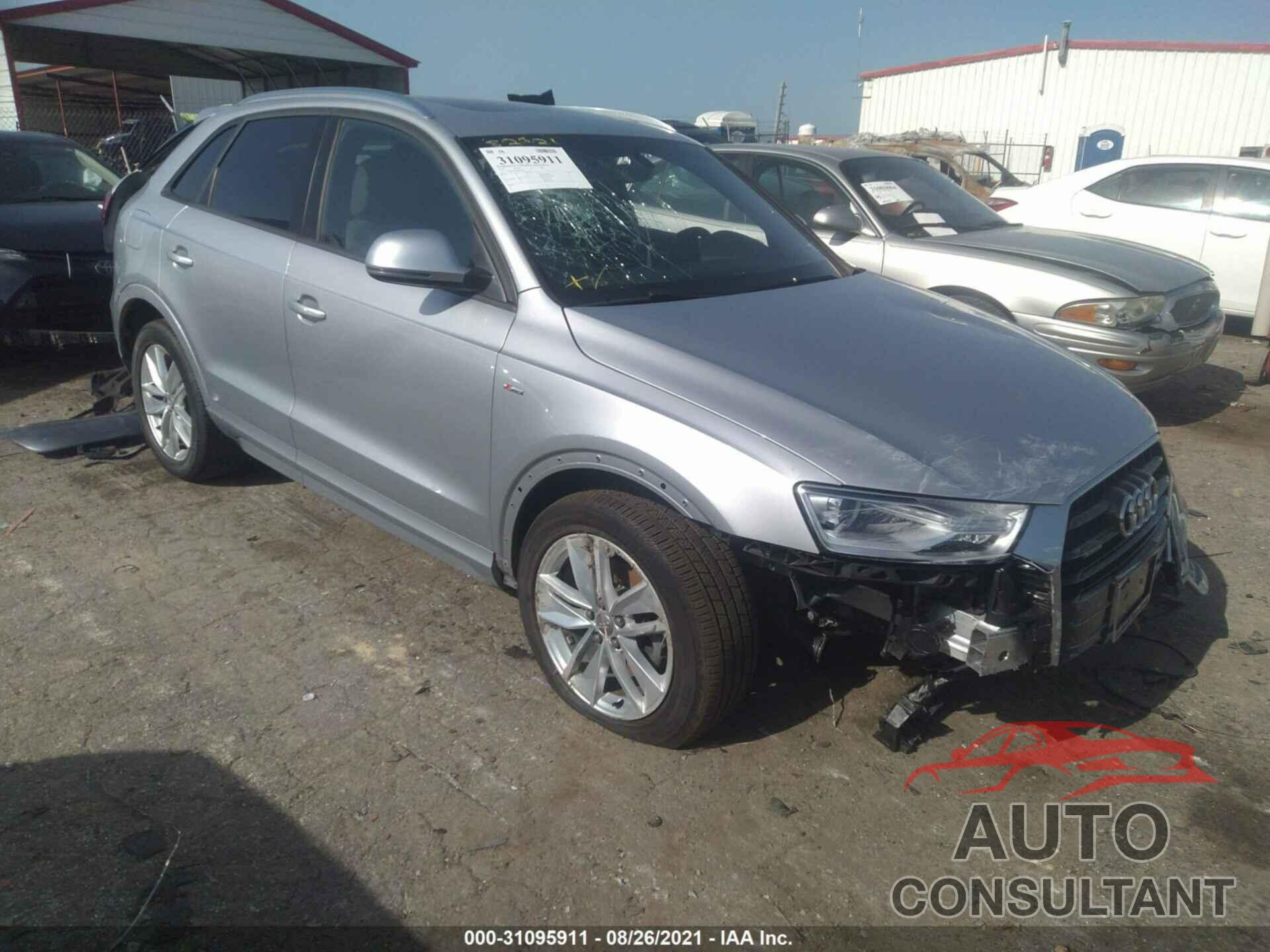 AUDI Q3 2018 - WA1ECCFS6JR007520