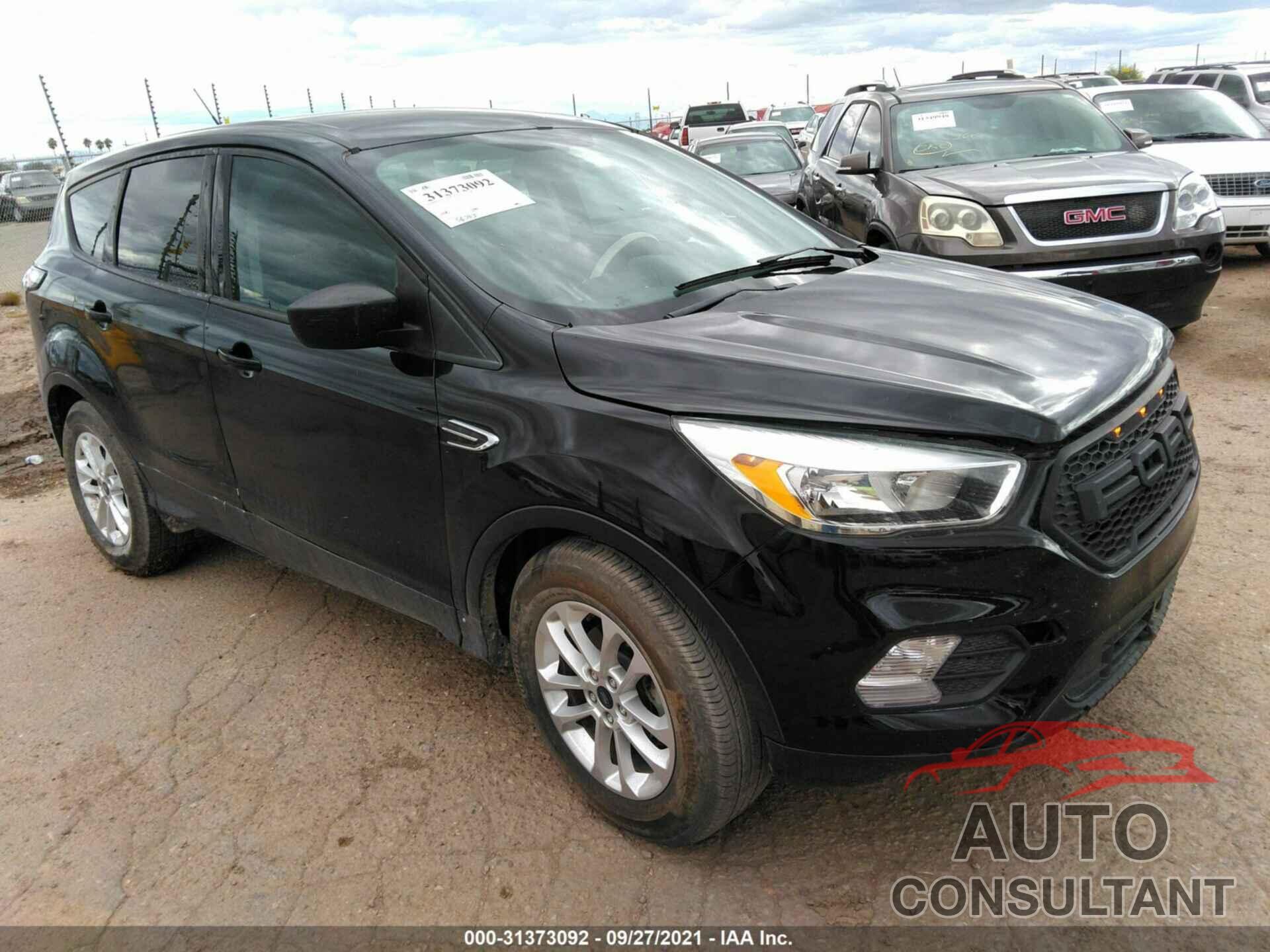 FORD ESCAPE 2017 - 1FMCU0F76HUC02427
