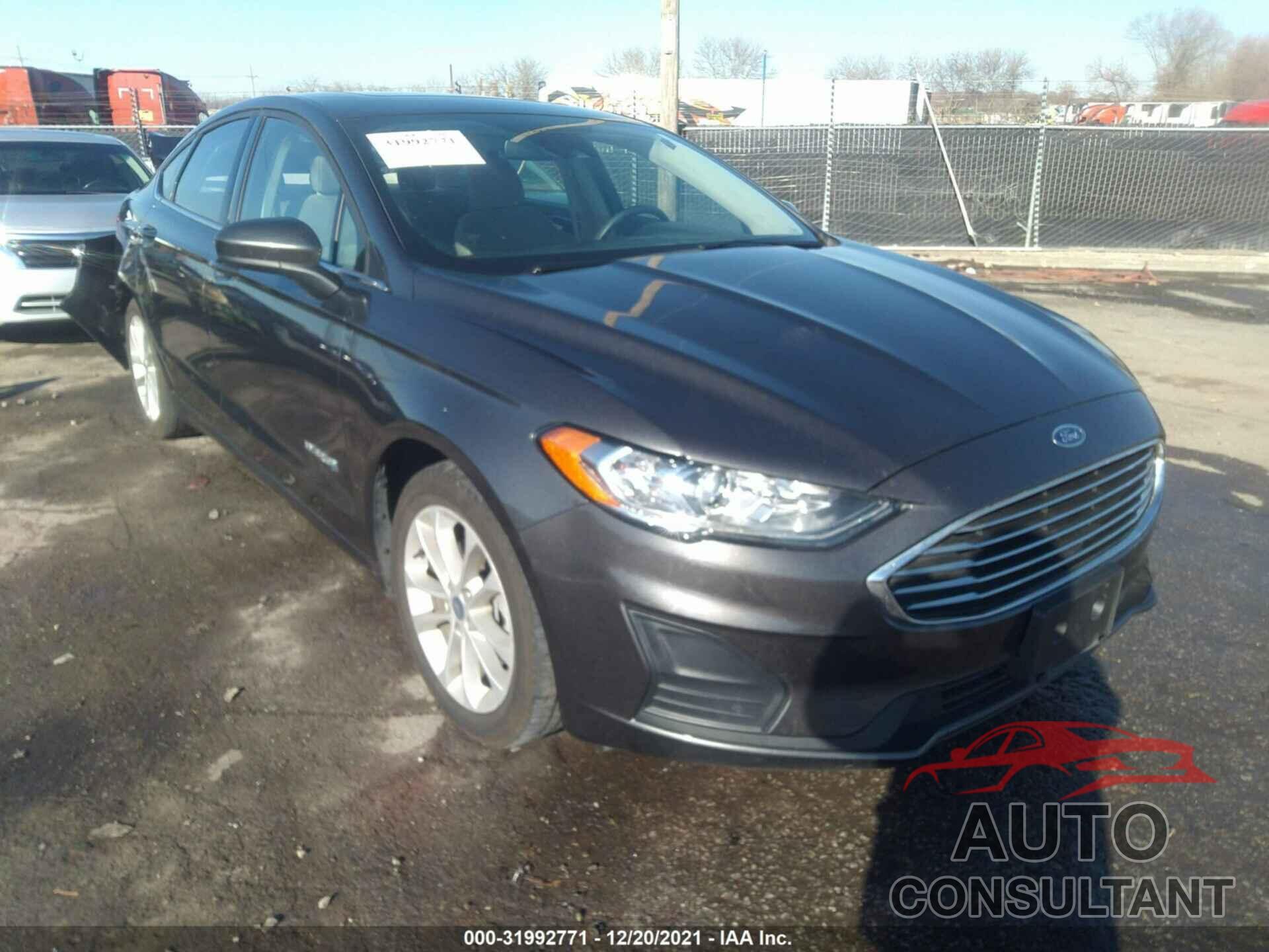 FORD FUSION HYBRID 2019 - 3FA6P0LU9KR263486
