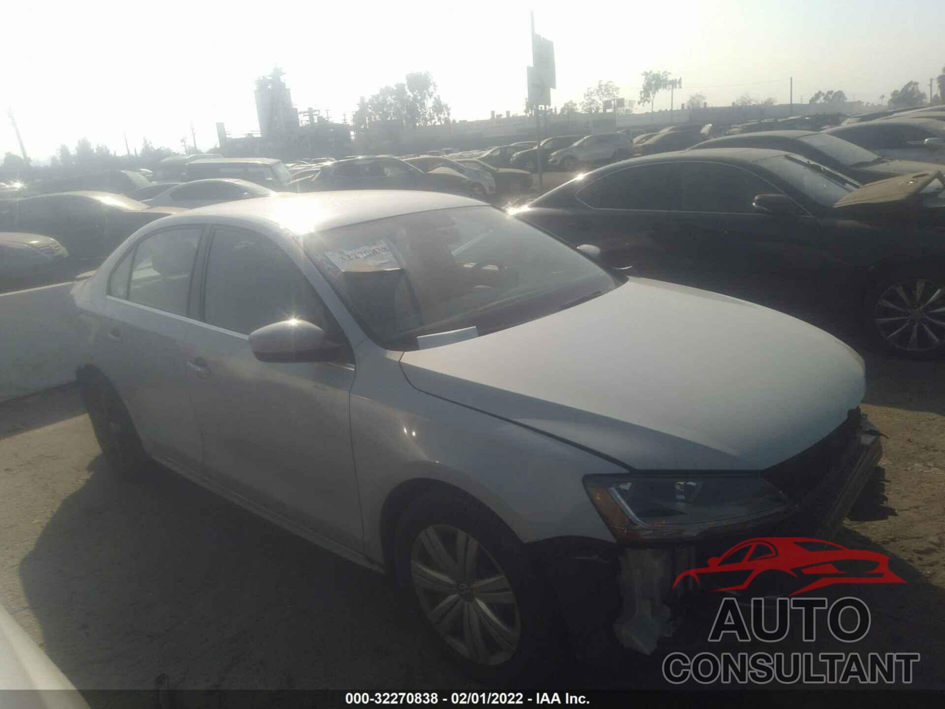 VOLKSWAGEN JETTA 2017 - 3VW2B7AJXHM329734