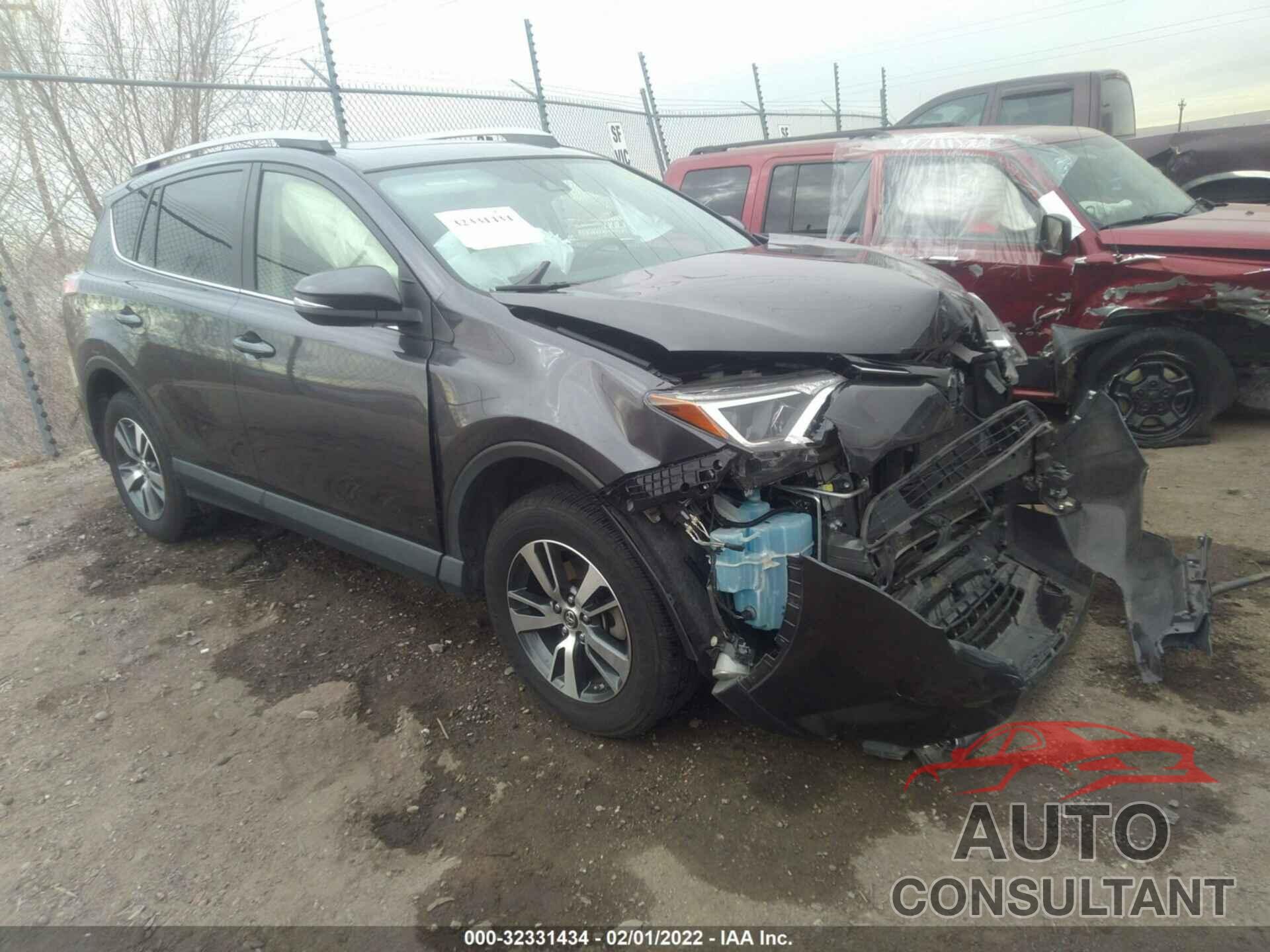 TOYOTA RAV4 2018 - JTMWFREV0JJ186751