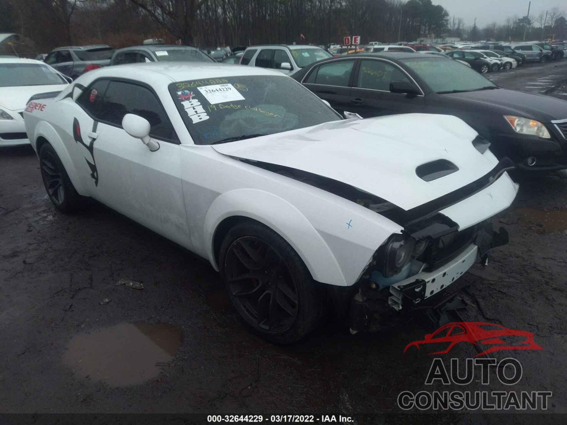 DODGE CHALLENGER 2019 - 2C3CDZL97KH683947