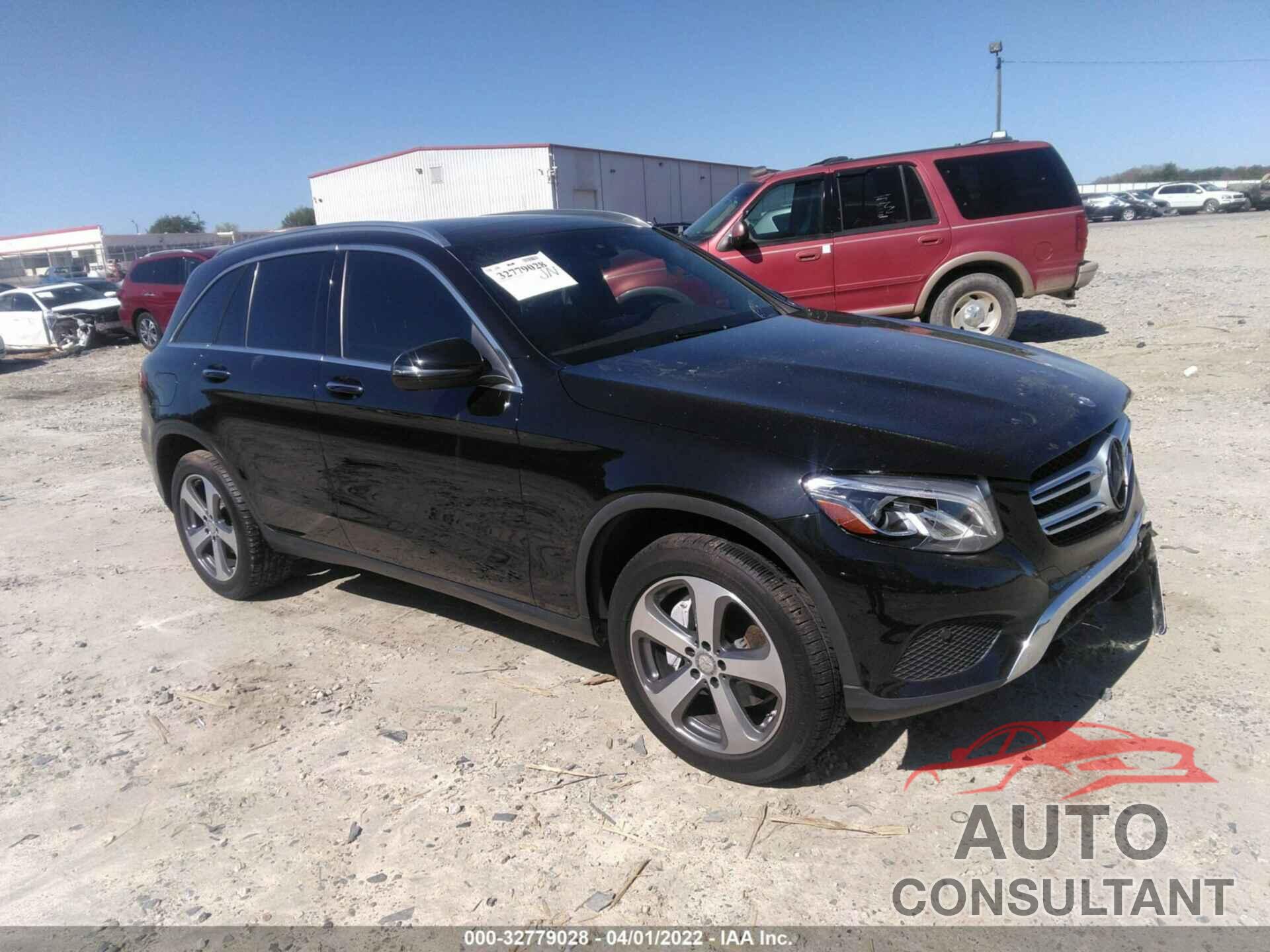 MERCEDES-BENZ GLC 2017 - WDC0G4JB6HF135876