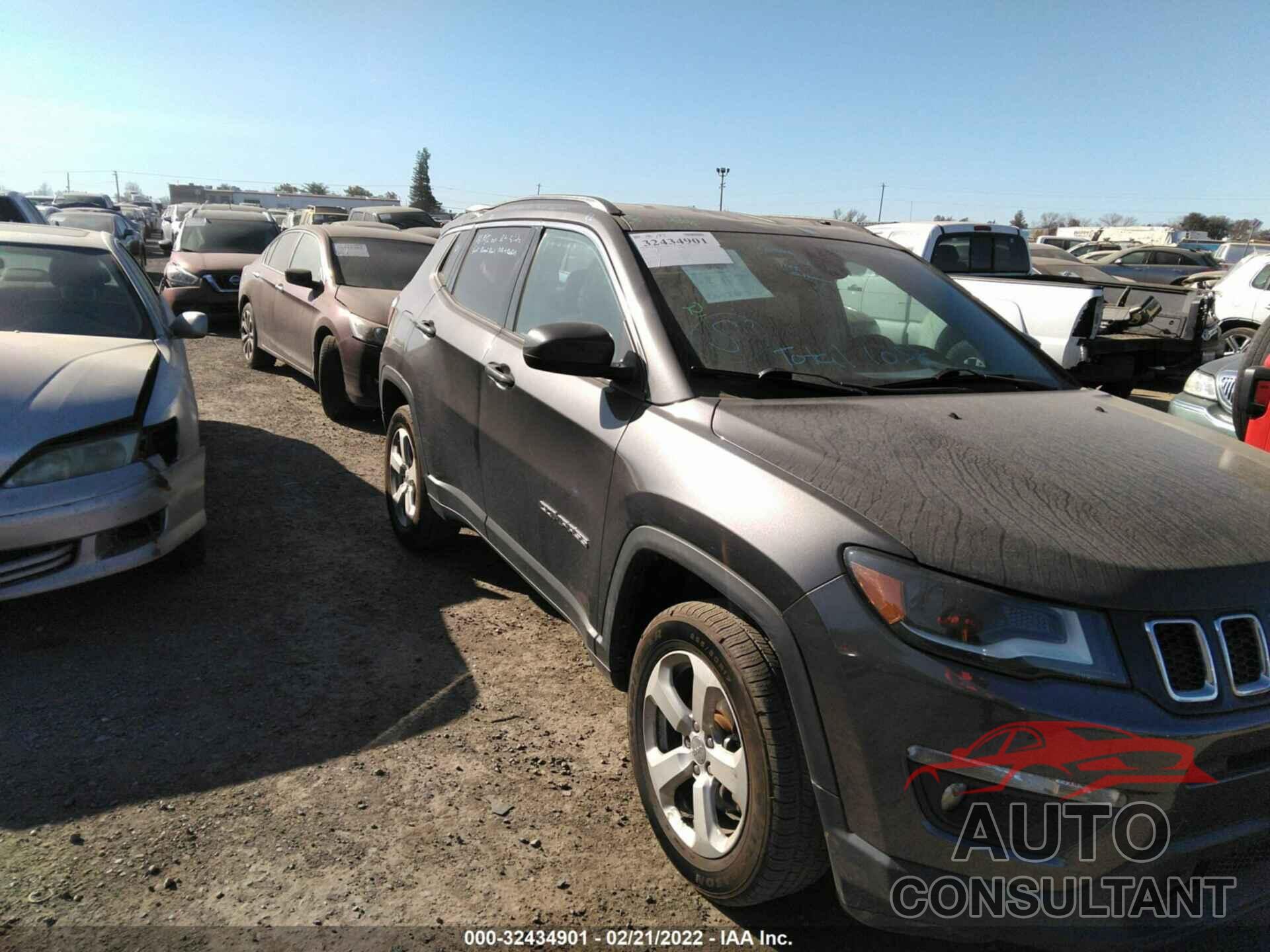 JEEP COMPASS 2018 - 3C4NJDBB5JT112483