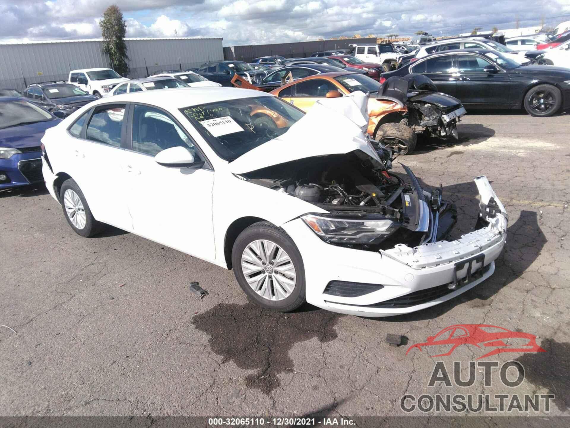 VOLKSWAGEN JETTA 2019 - 3VWC57BU6KM087049