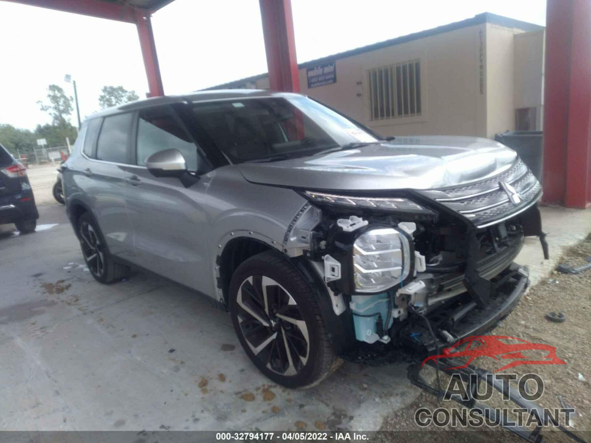 MITSUBISHI OUTLANDER 2022 - JA4J3UA81NZ022478