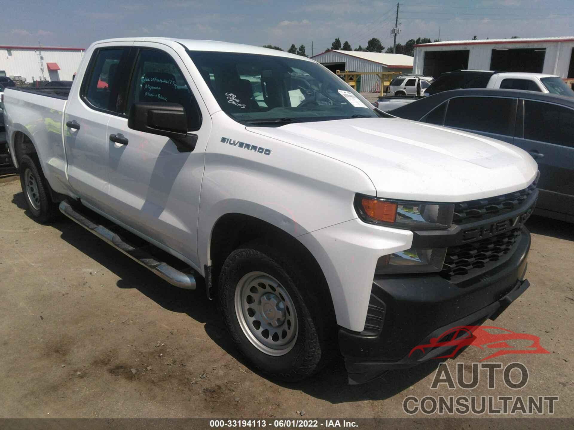 CHEVROLET SILVERADO 1500 2020 - 1GCRWAEH0LZ321515