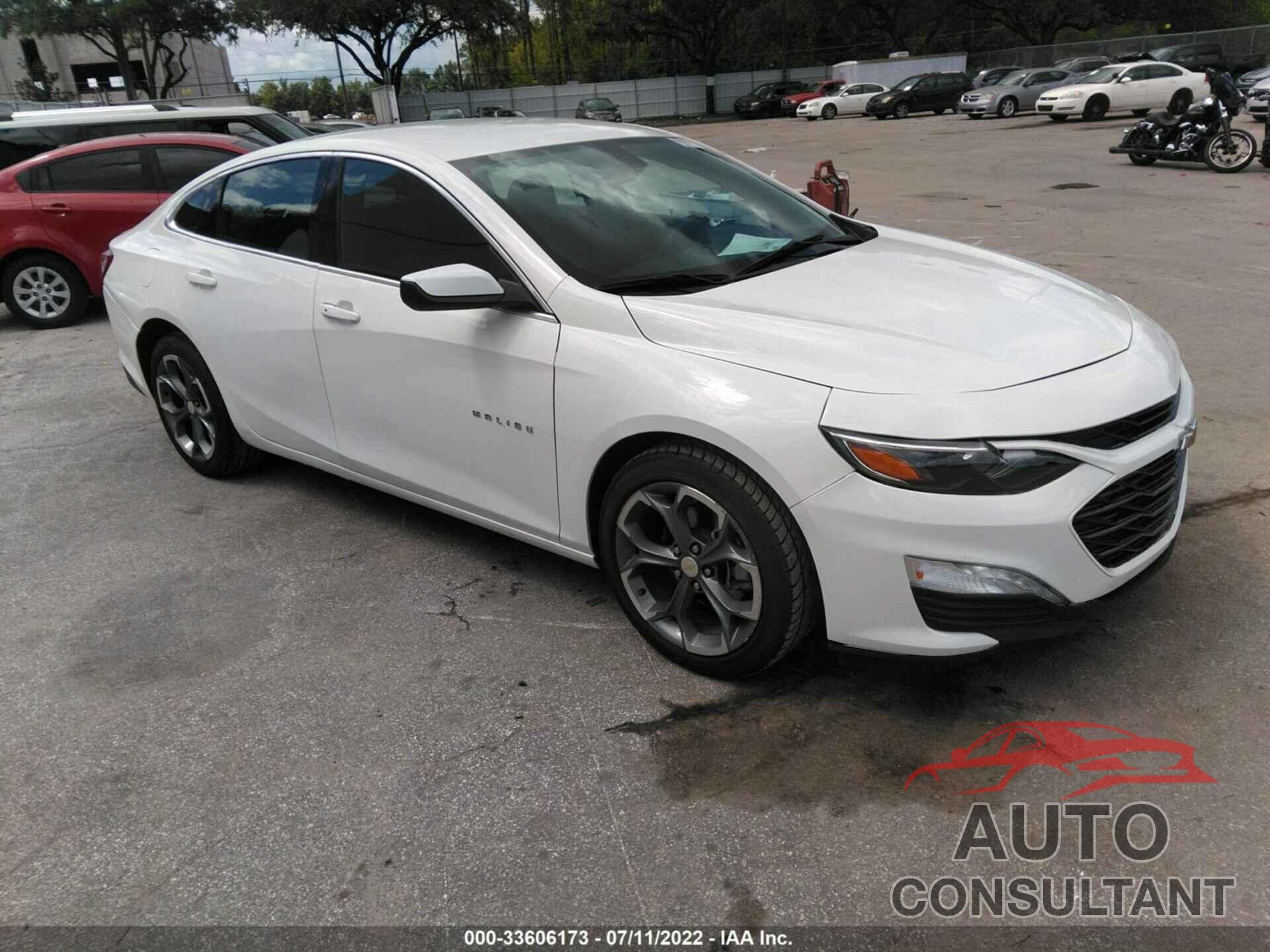 CHEVROLET MALIBU 2020 - 1G1ZD5ST4LF124220