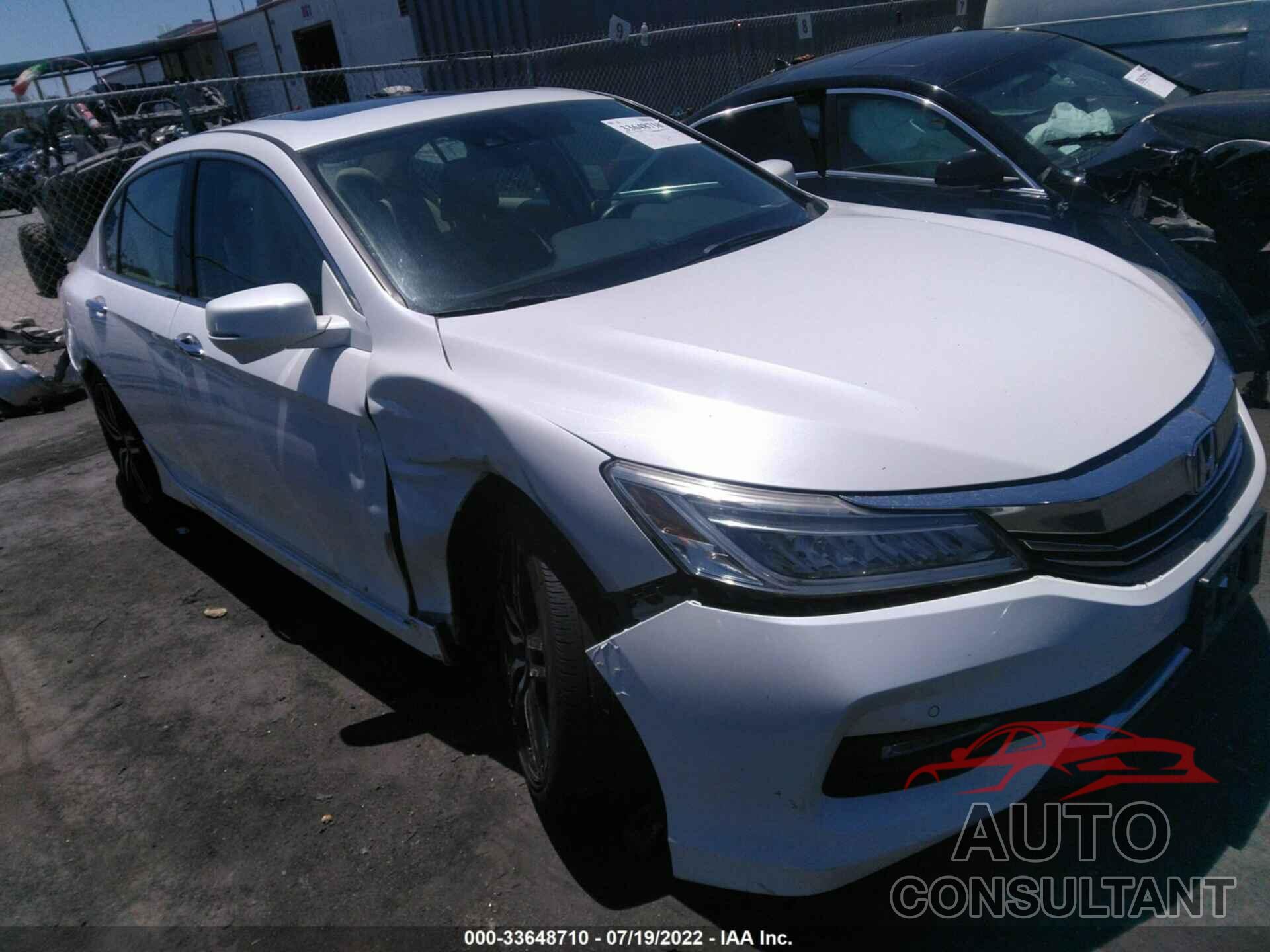 HONDA ACCORD SEDAN 2017 - 1HGCR3F94HA017952