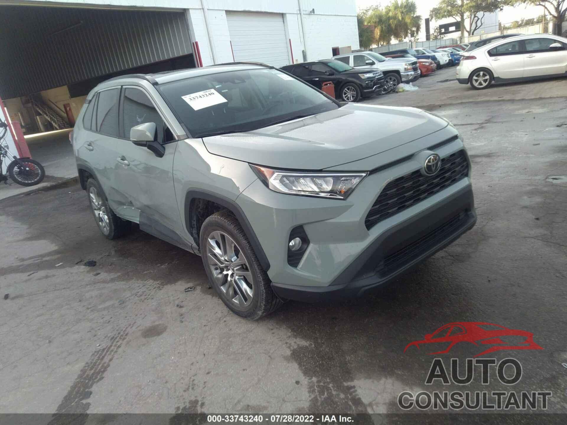 TOYOTA RAV4 2020 - 2T3C1RFV6LW060012