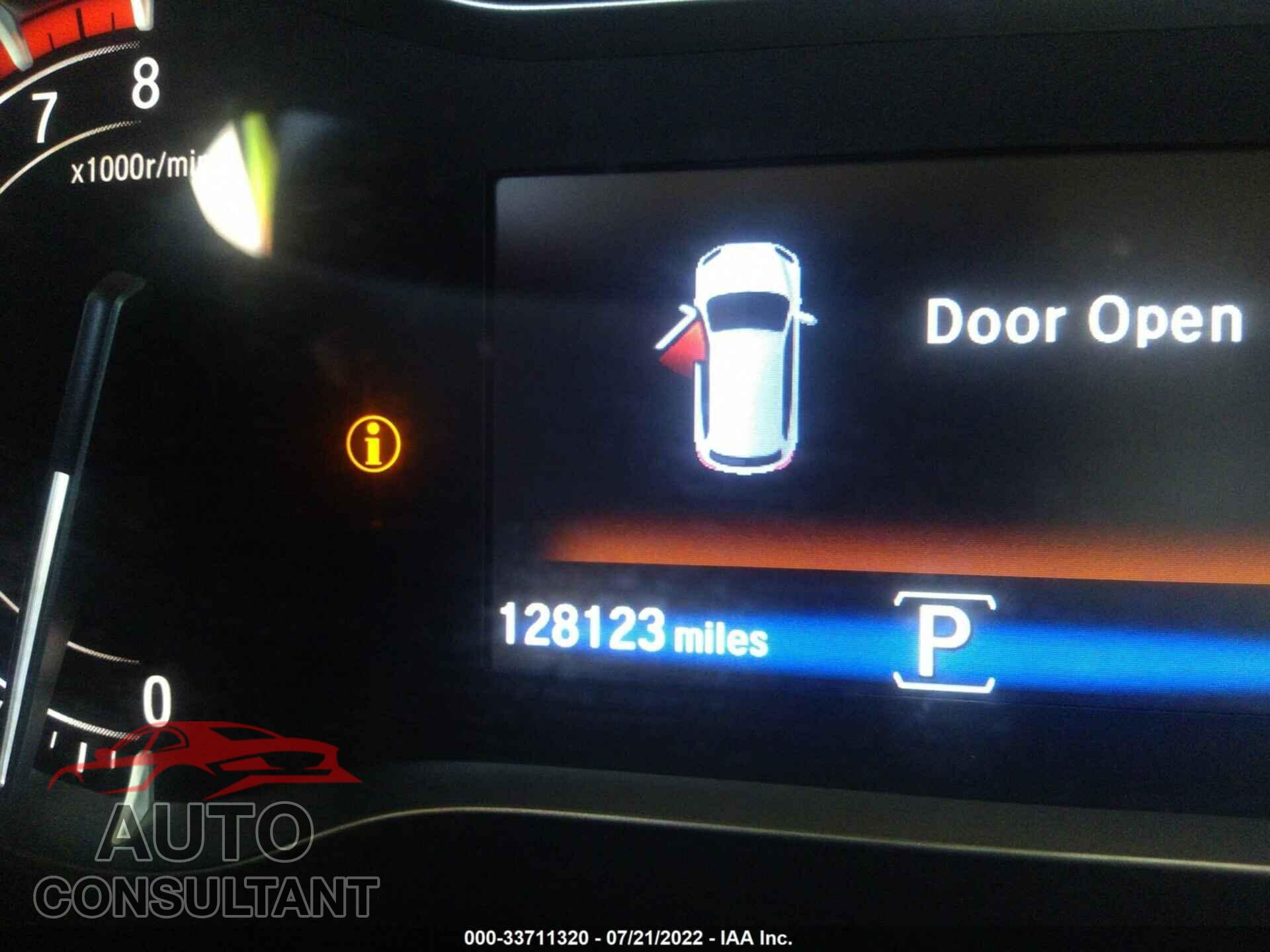 HONDA PILOT 2016 - 5FNYF6H88GB018367